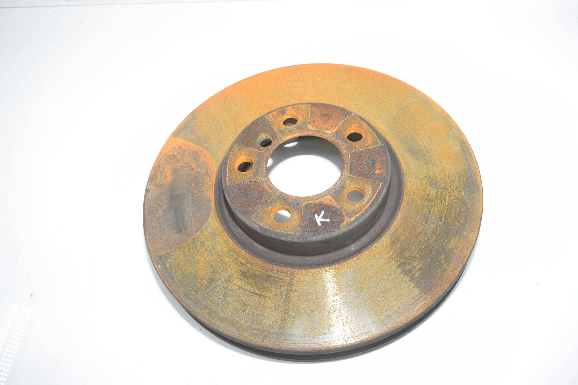 Front Left Brake Disc – OEM 6898729 · BMW 5 (F10) 530 d 2014 – 3