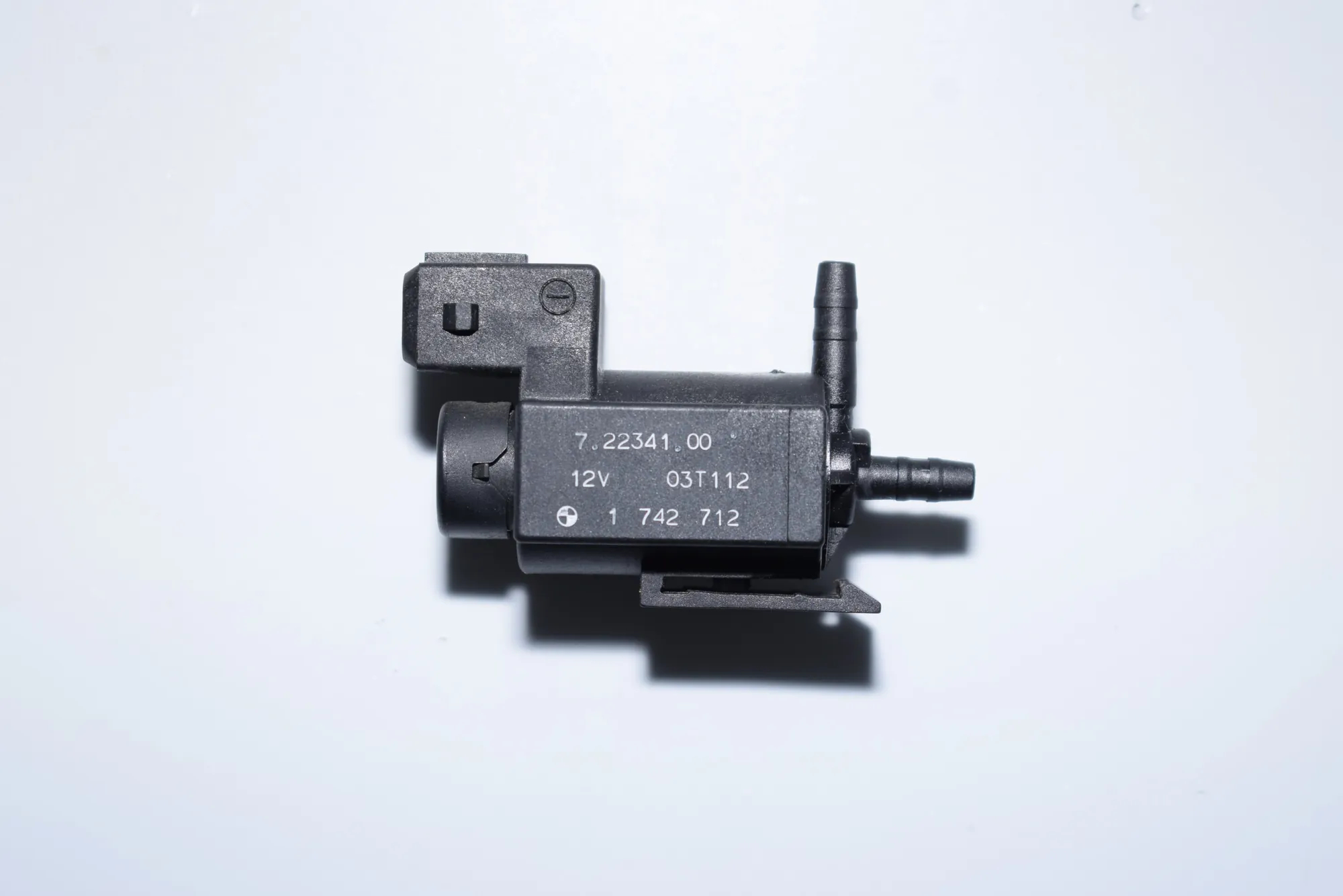 Solenoid Valve – OEM 1742712 · BMW 5 Touring (E39) 525 d 2003 – 3
