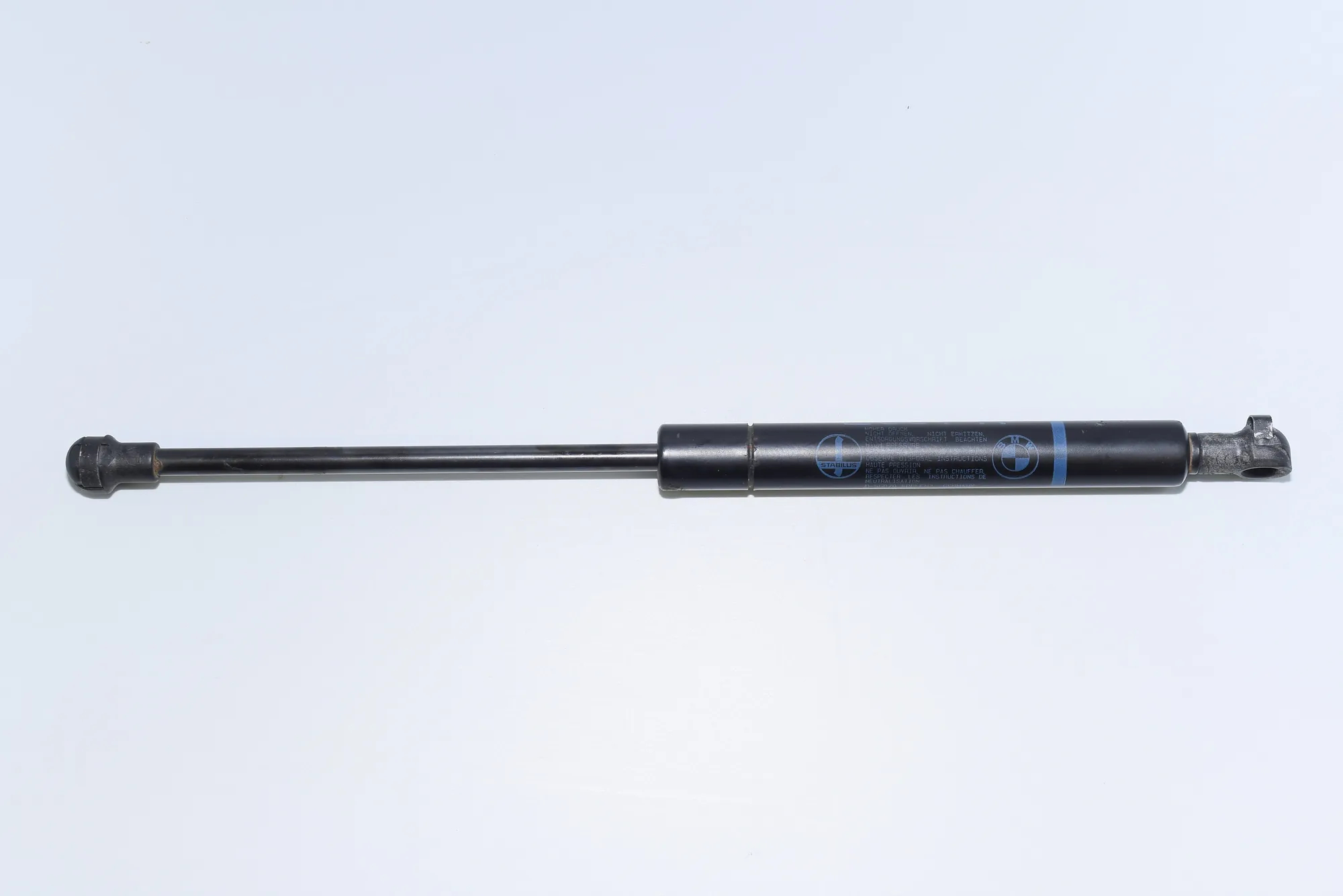 Front Left Bonnet Strut – OEM 8174866 · BMW 5 Touring (E39) 525 d 2003