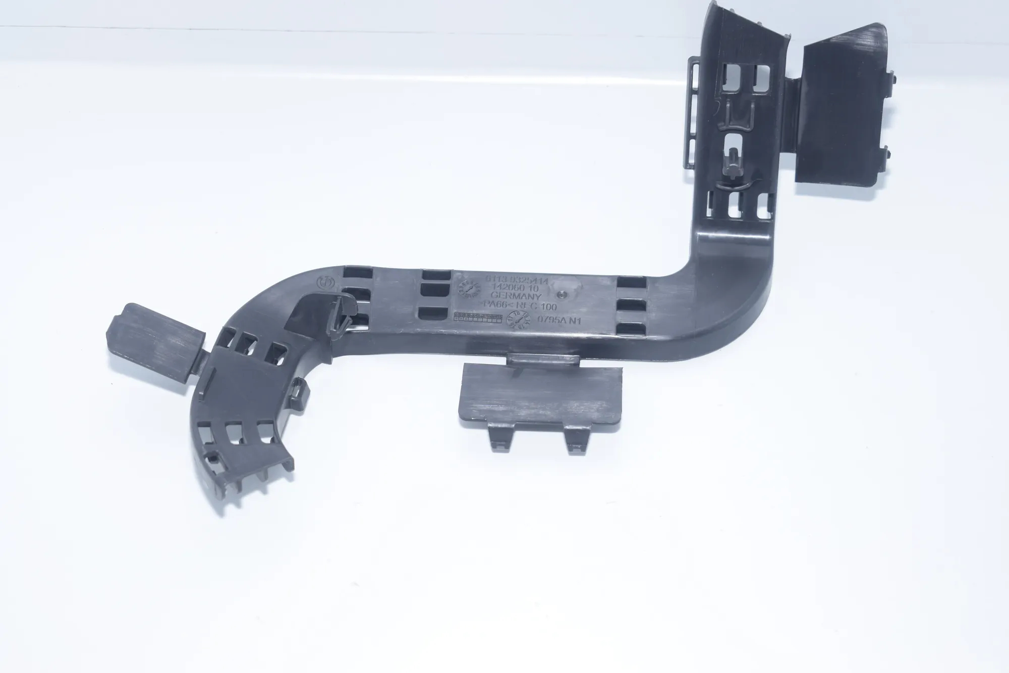 Other Body Parts – OEM 9325414 · BMW 7 (G11, G12) BMW 7 (G11, G12) 2017