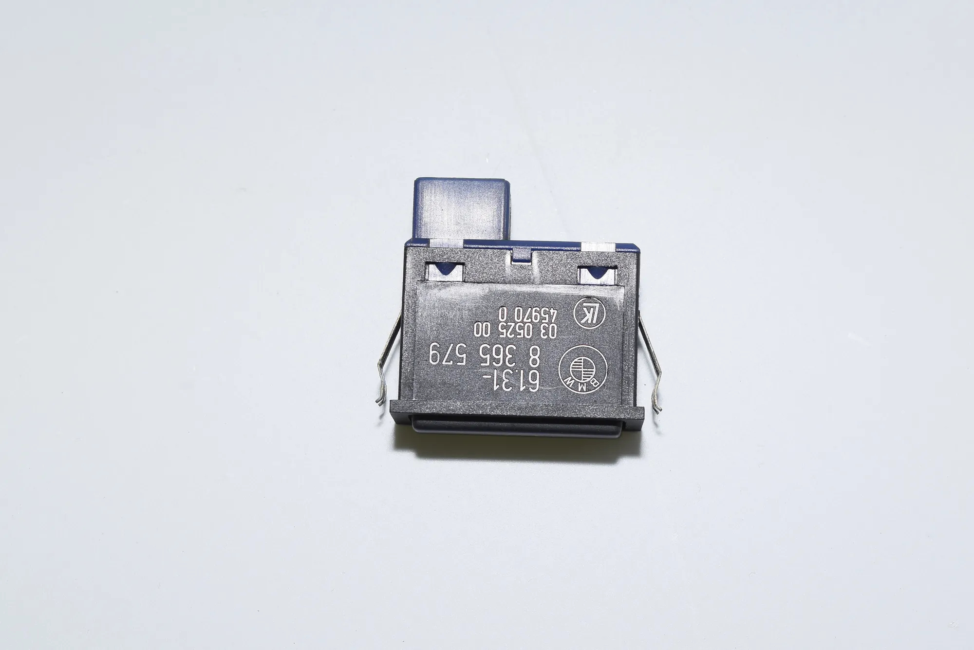 Switches – OEM 8365579 · BMW 5 Touring (E39) 530 d 2002 – 2