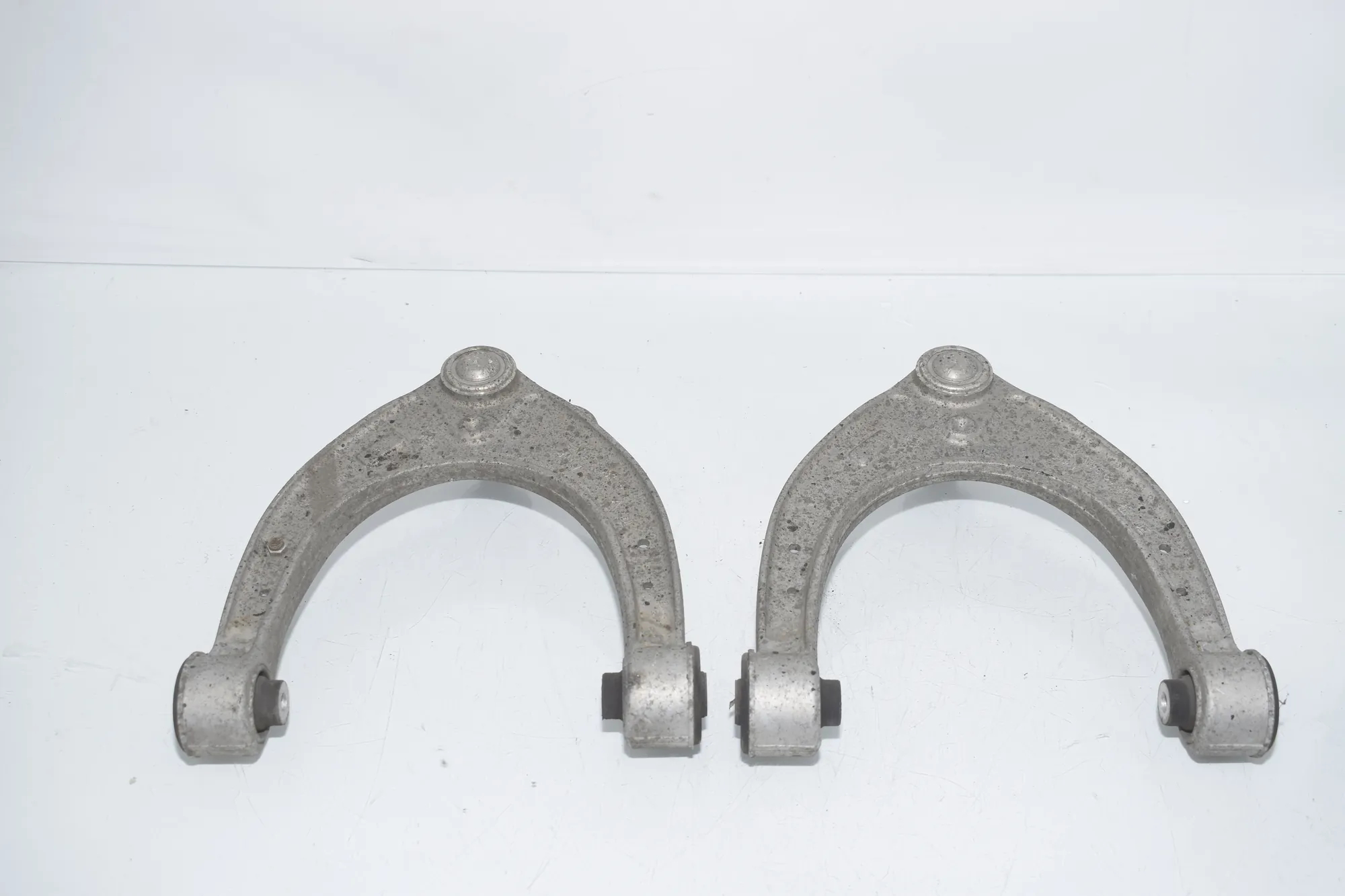Front Right Upper Control Arm – OEM 6775967 · BMW 5 (F10) 530 d 2014