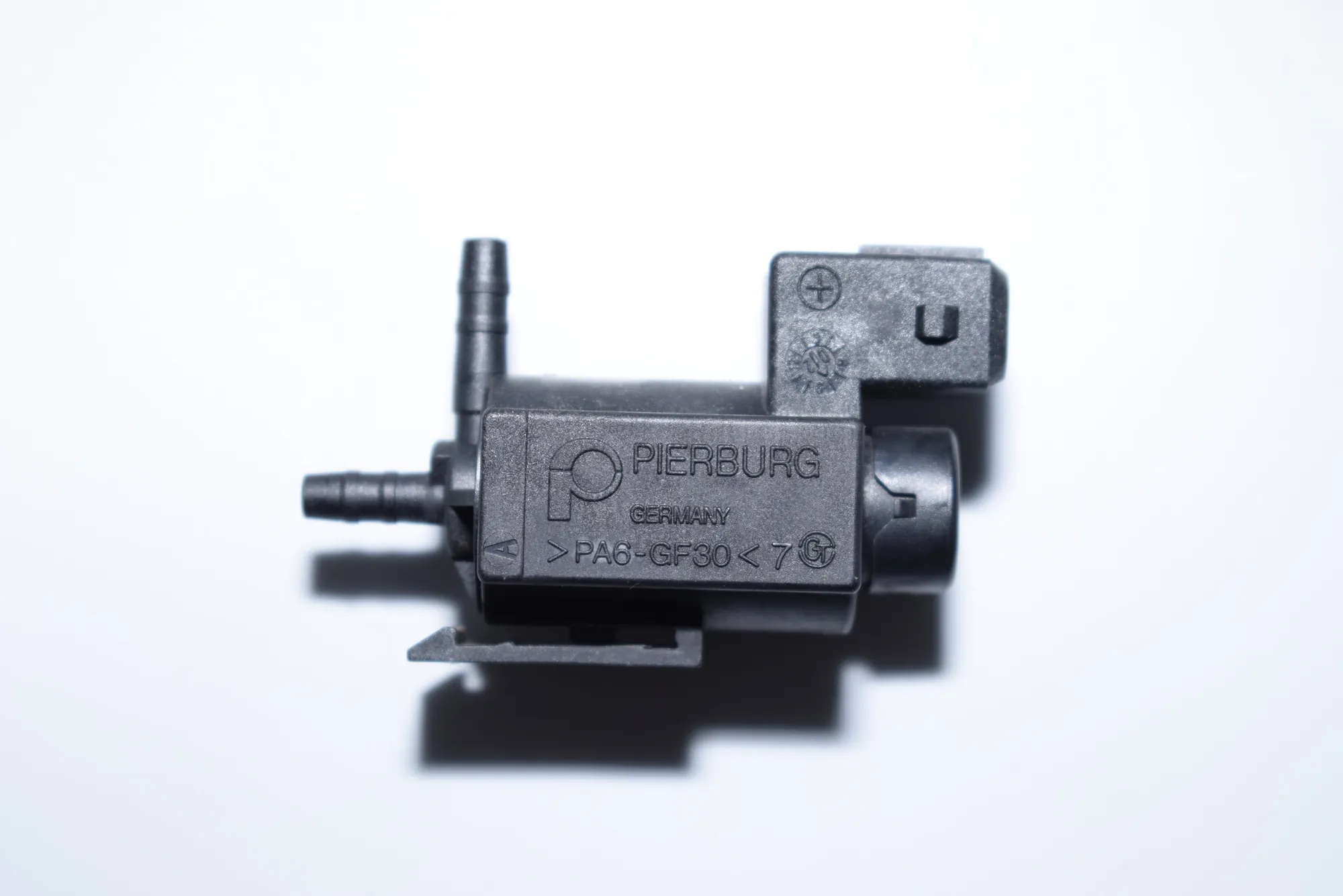 Solenoid Valve – OEM 1742712 · BMW 5 Touring (E39) 530 d 2002 – 4