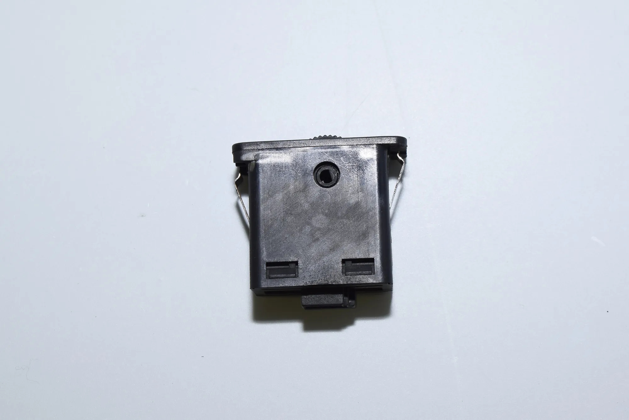 Switches – OEM SVIESUINTENSIVUMOREGULIATORIUS. · BMW 5 Touring (E39) 530 d 2002 – 4