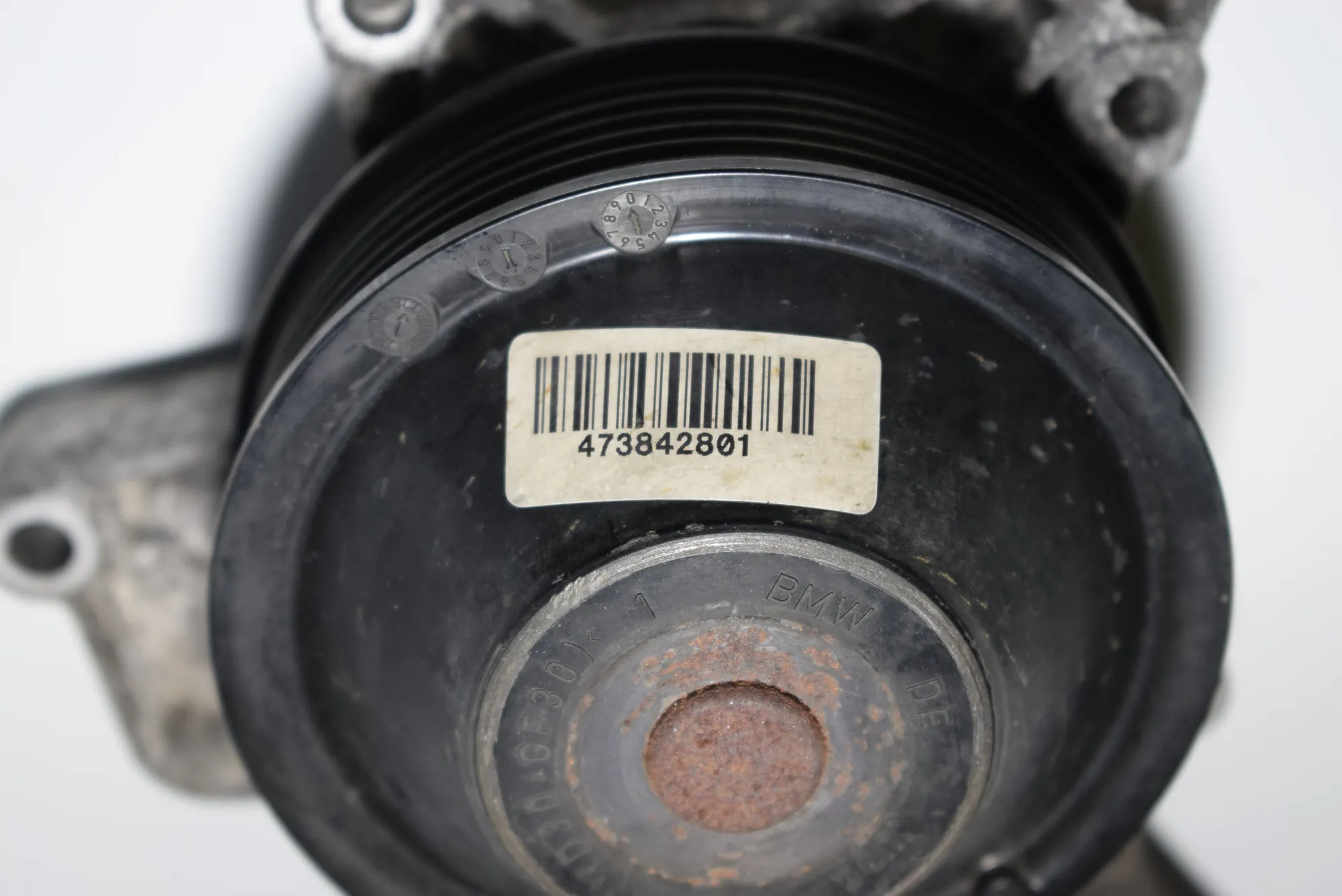 Water Pump – OEM 4738428 · BMW X5 (E70) BMW X5 (E70) xDrive 40 d 2011 – 4