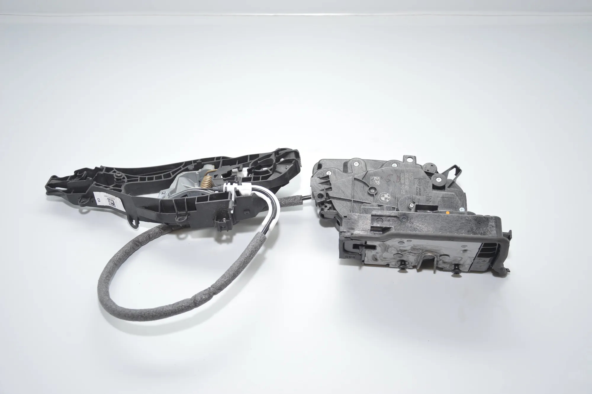 Rear Left Door Lock – OEM 7377241 · BMW 7 (G11, G12) BMW 7 (G11, G12) 730 d 2016