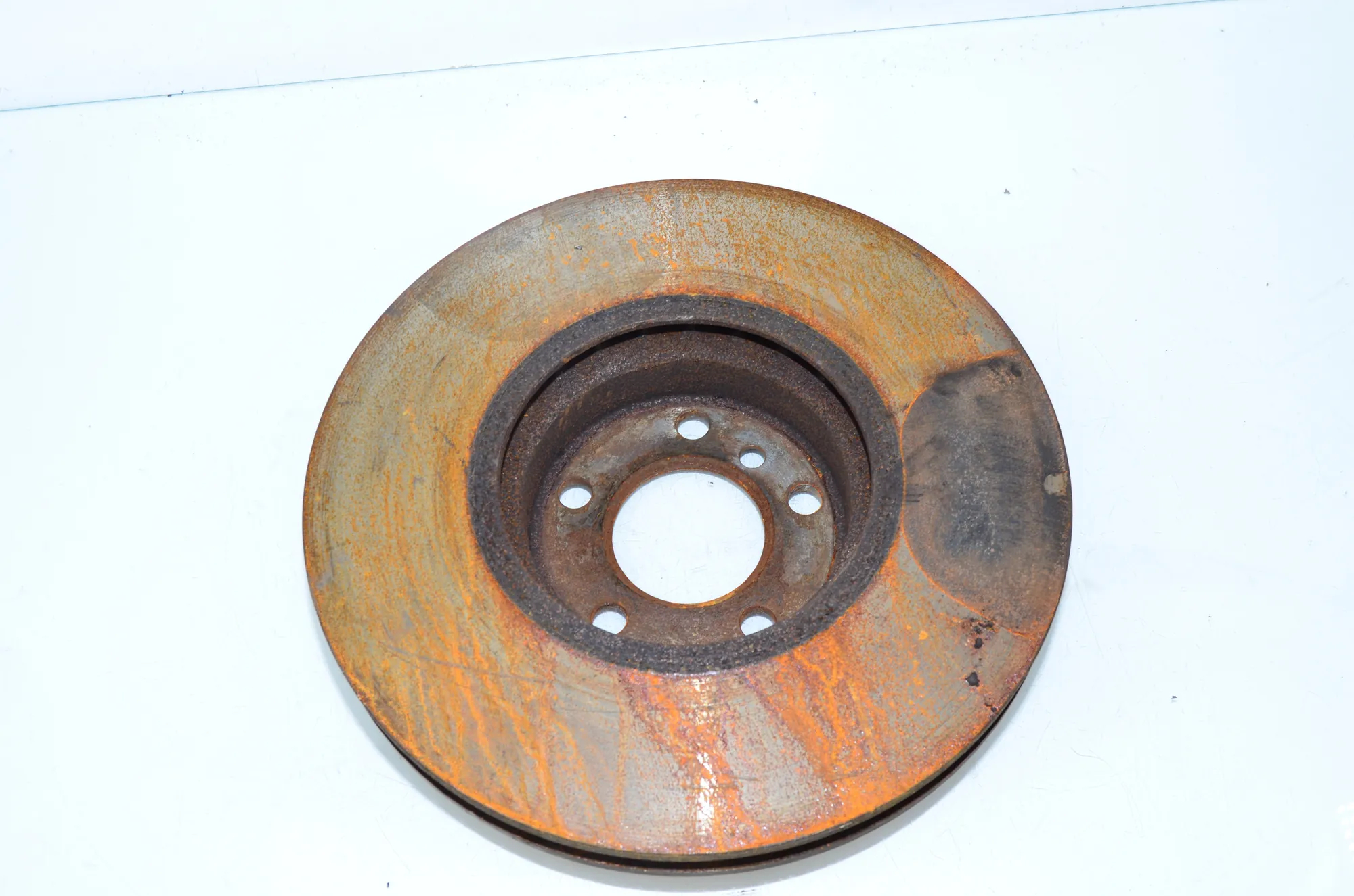 Front Right Brake Disc – OEM 6898730 · BMW 5 (F10) 530 d 2014 – 3