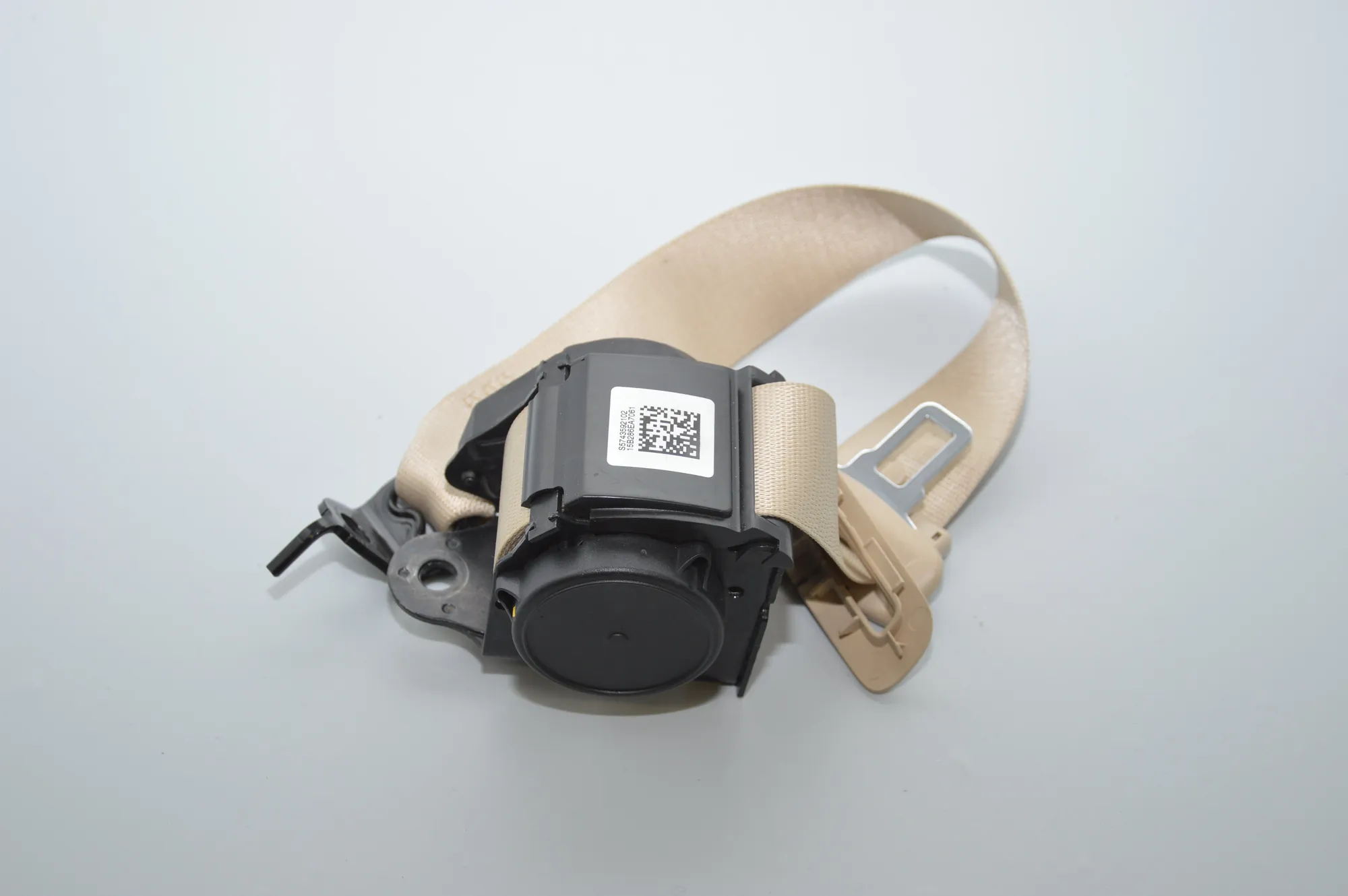 Rear Left Seatbelt – OEM 7435921 · BMW BMW 7 (G11, G12) 2017 – 2