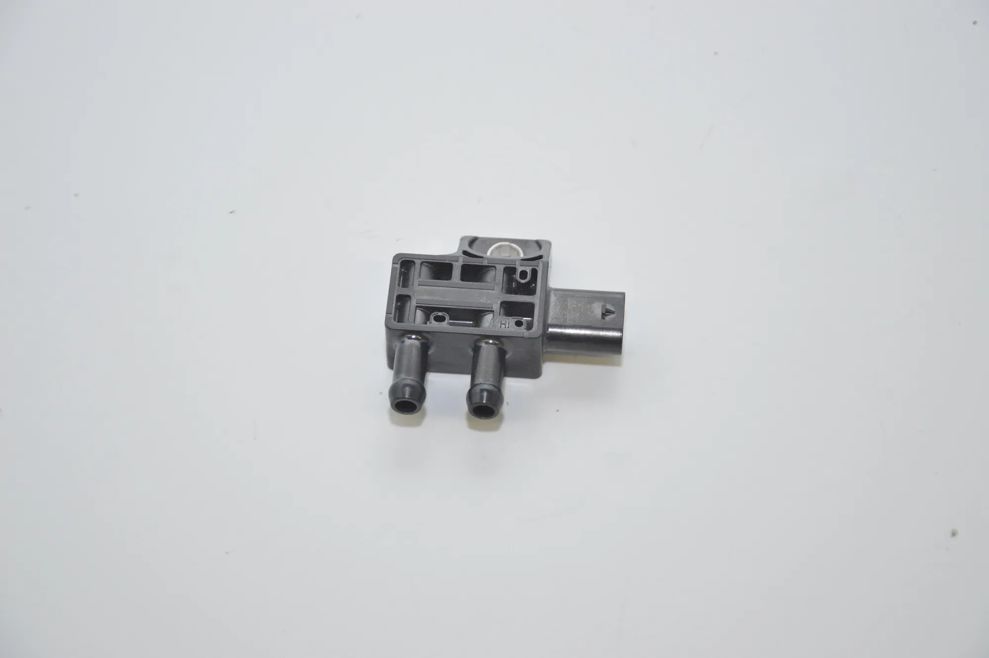 DPF Pressure Sensor – OEM 8570686 · BMW 4 Coupe (F32, F82) 420 d 2015 – 4