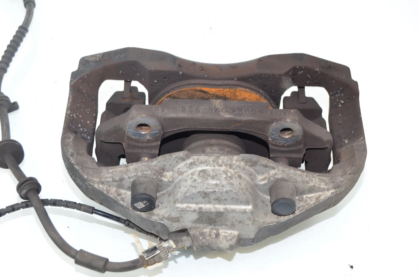 Front Left Brake Caliper – OEM 6786817 · BMW 5 (F10) 530 d 2014 – 4