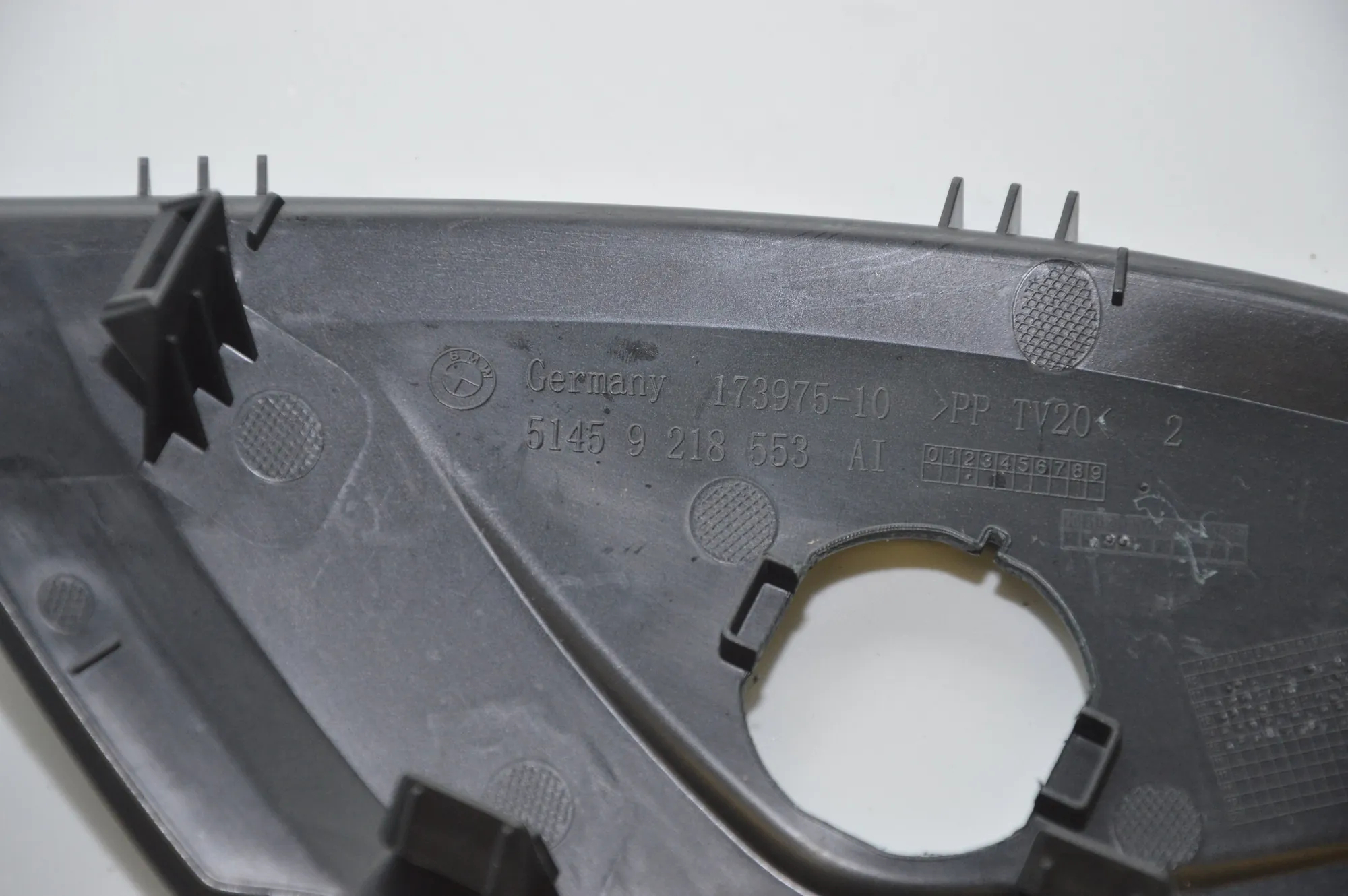 Other Trim Parts – OEM 9218553 · BMW 4 Coupe (F32, F82) 420 d 2015 – 5