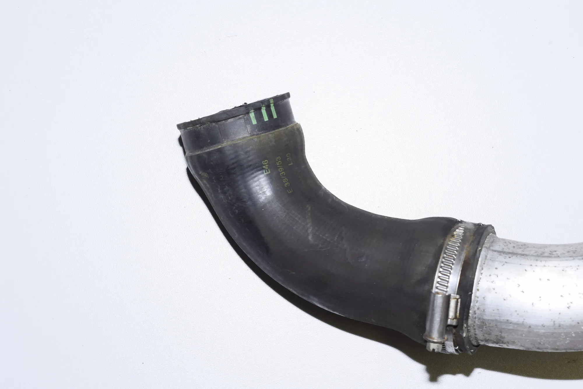Left Side Intercooler Hose – OEM NA · BMW 5 Touring (E39) 525 d 2001 – 3