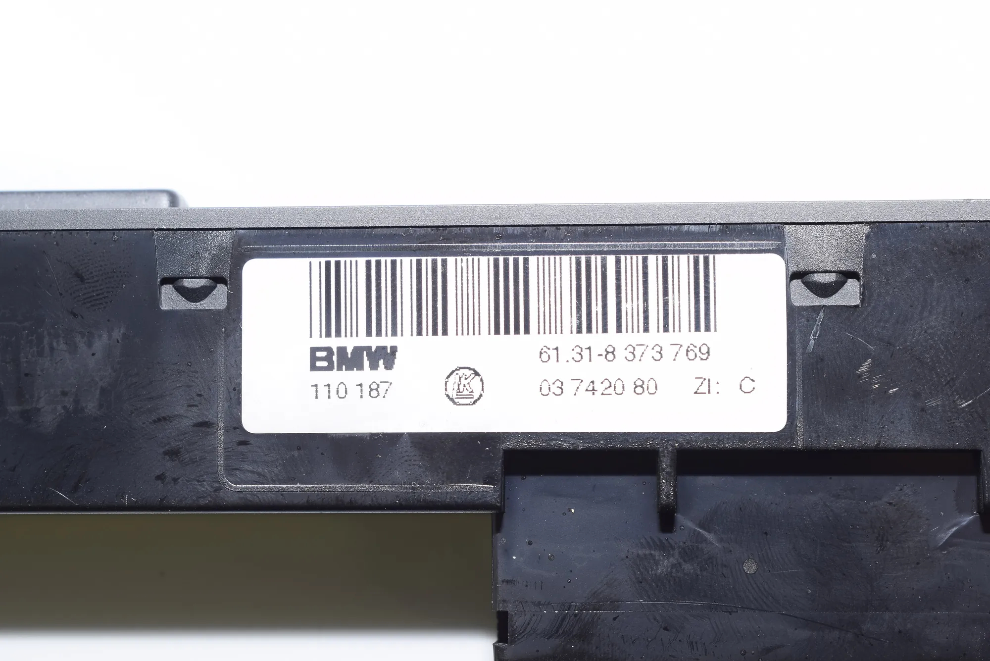 Button Switch Panel – OEM 8373769 · BMW 5 Touring (E39) 525 d 2001 – 5