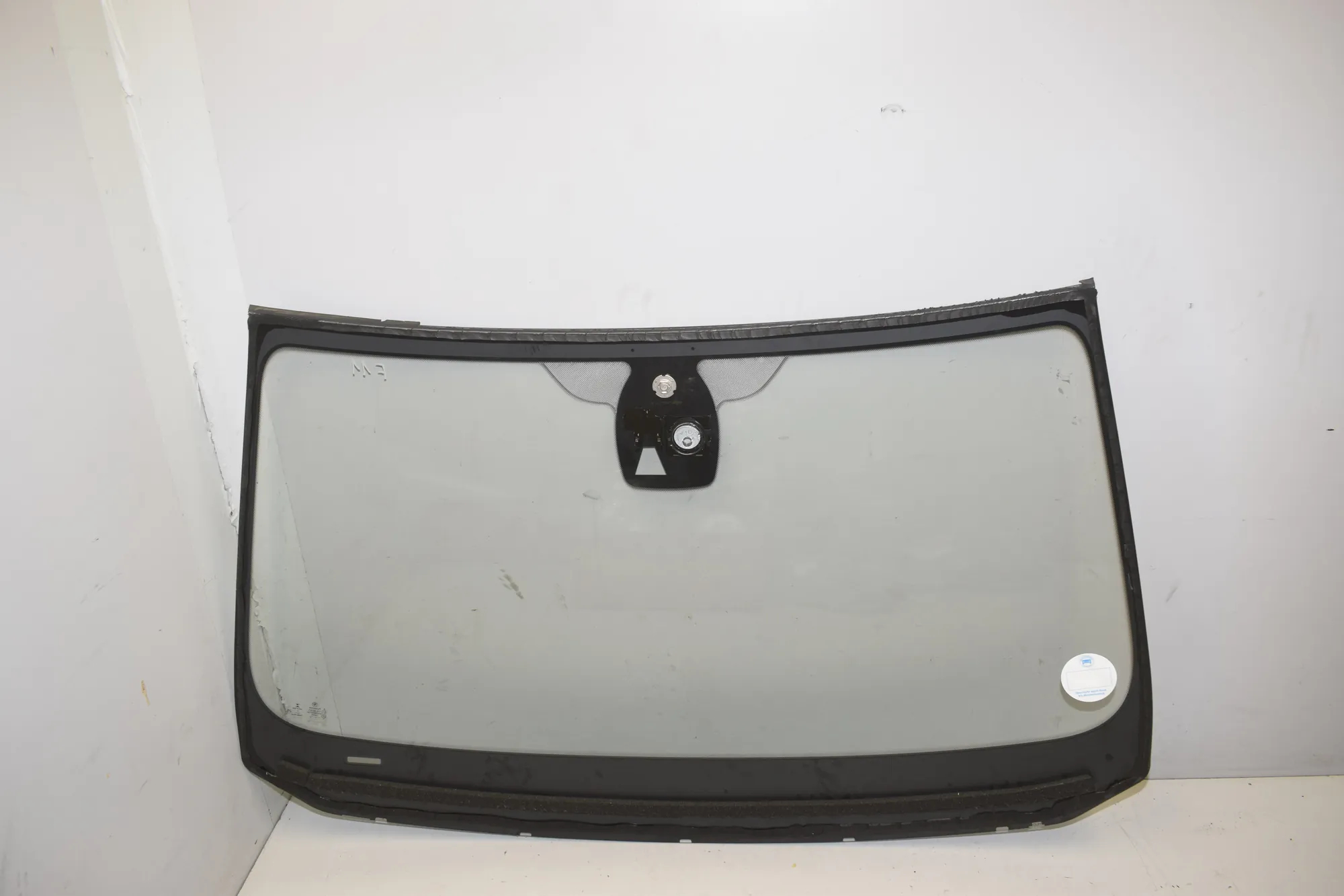 Front Windshield – OEM 7203153 · BMW 5 Touring (F11) 530 d xDrive 2011 – 3