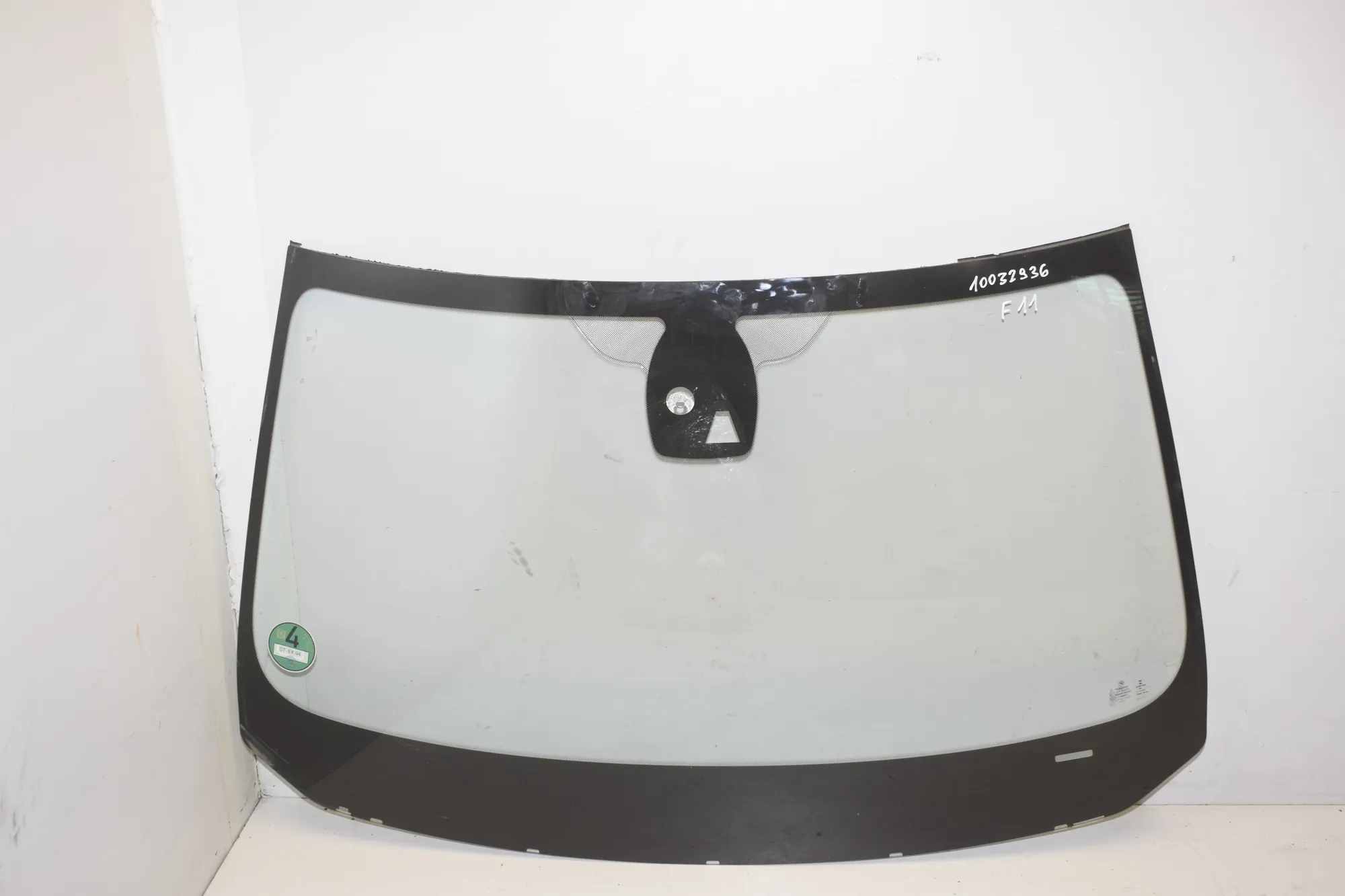 Front Windshield – OEM 7203153 · BMW 5 Touring (F11) 530 d xDrive 2011 – 2