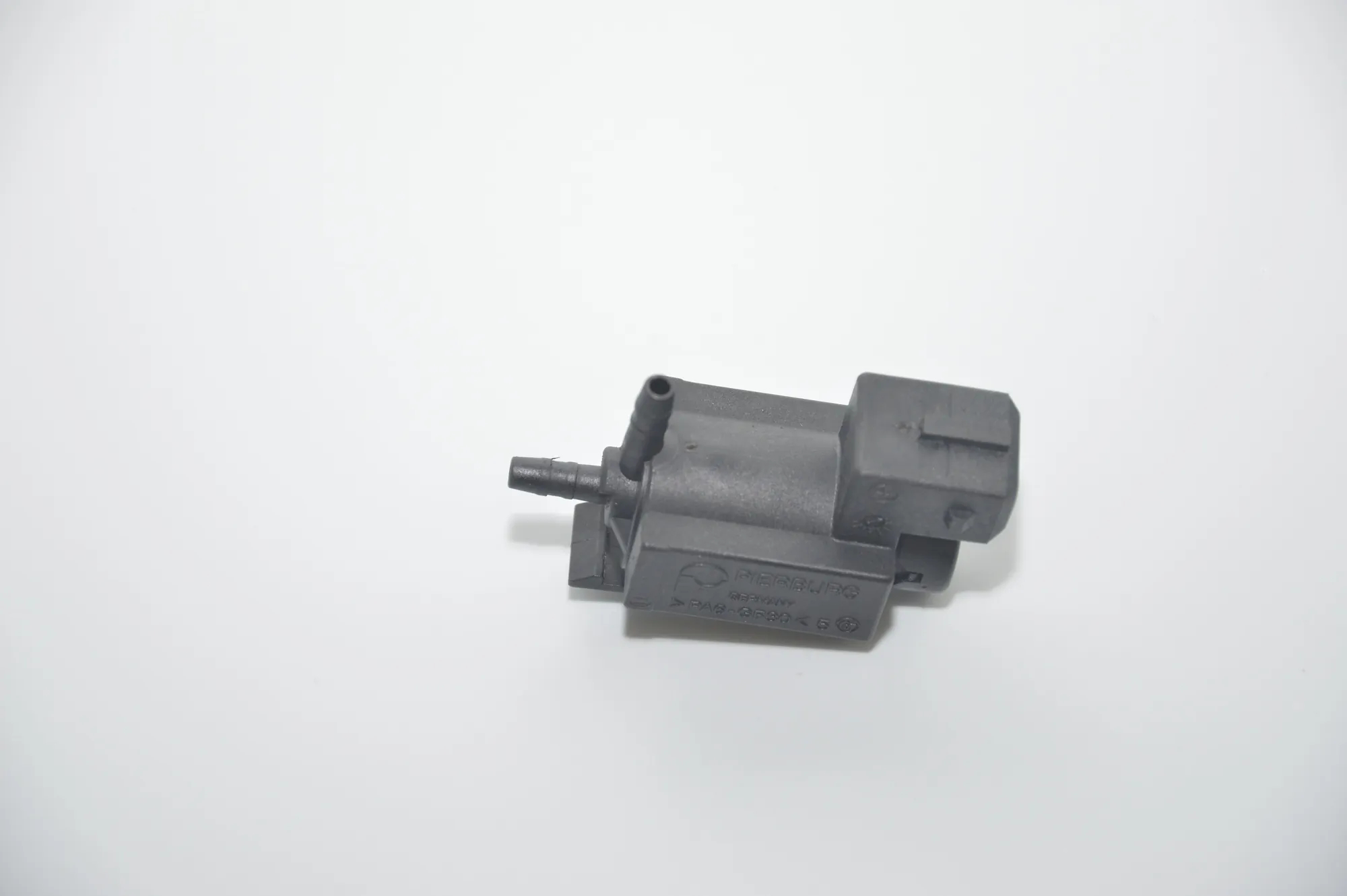 Solenoid Valve – OEM 1742712 · BMW 5 Touring (E39) 525 d 2001 – 4