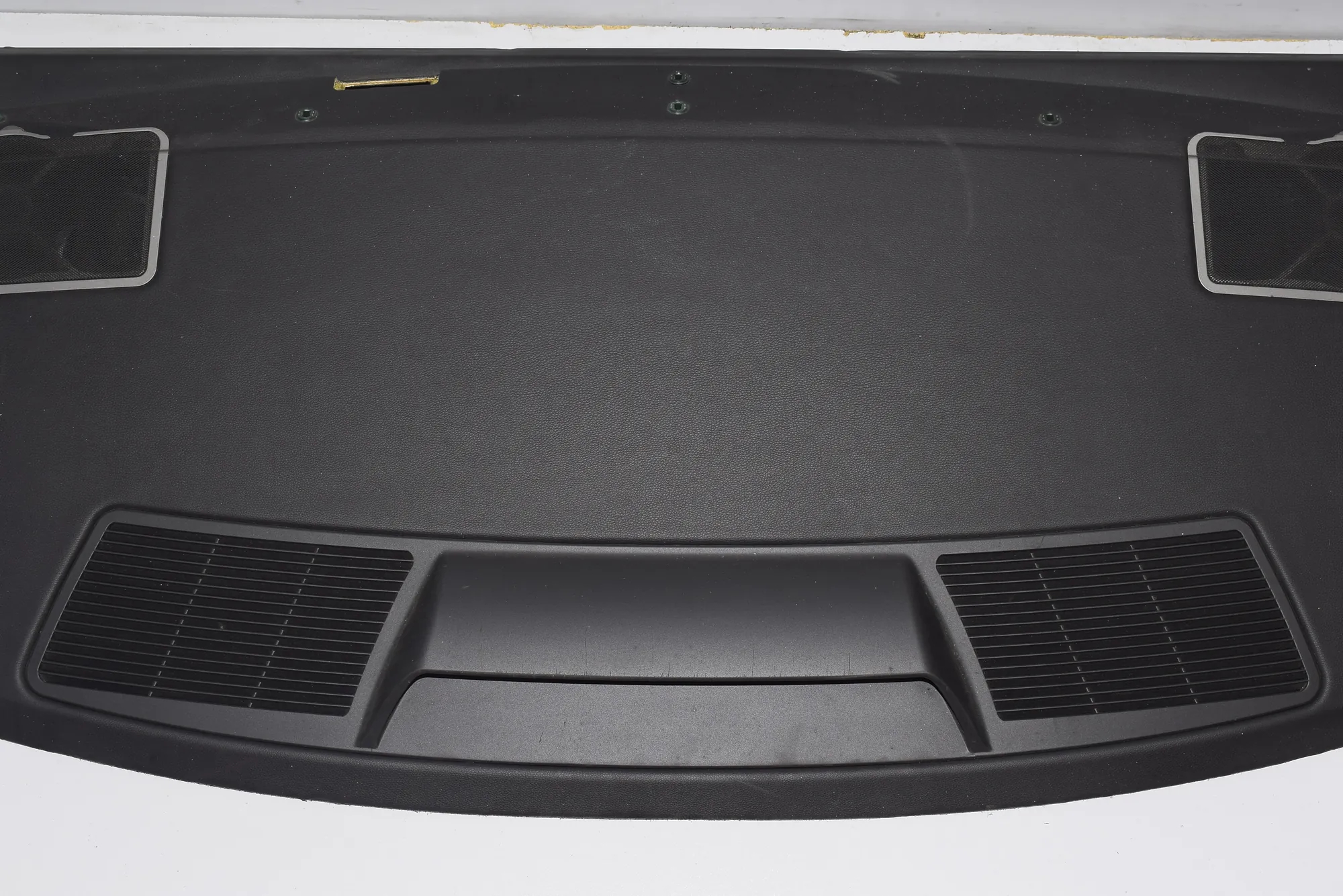 Rear Parcel Shelf – OEM 8236783 · BMW 7 (E65, E66, E67) 750 i, Li 2005 – 3