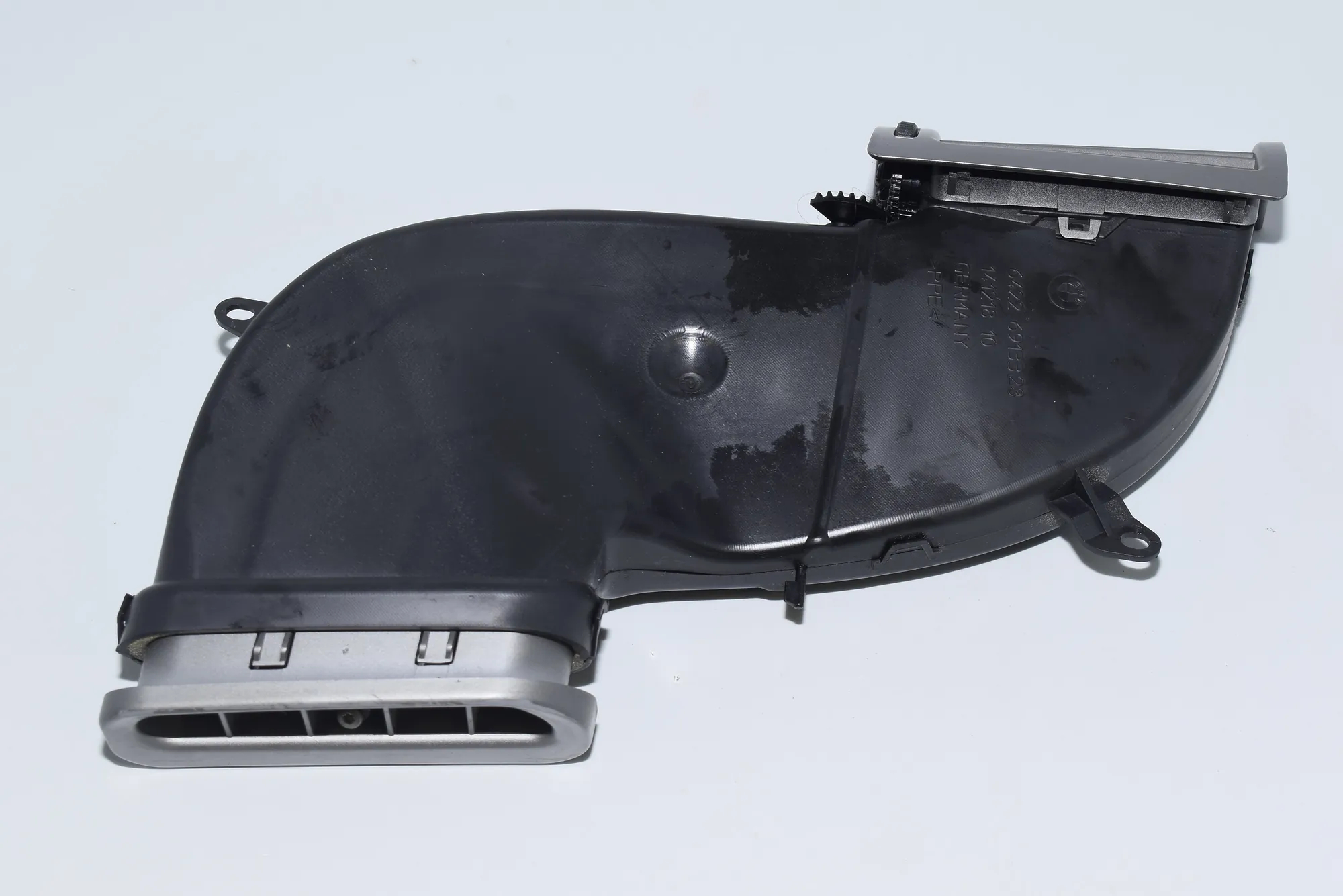 Dashboard Air Vents – OEM 6913323 · BMW 7 (E65, E66, E67) 750 i, Li 2005 – 3