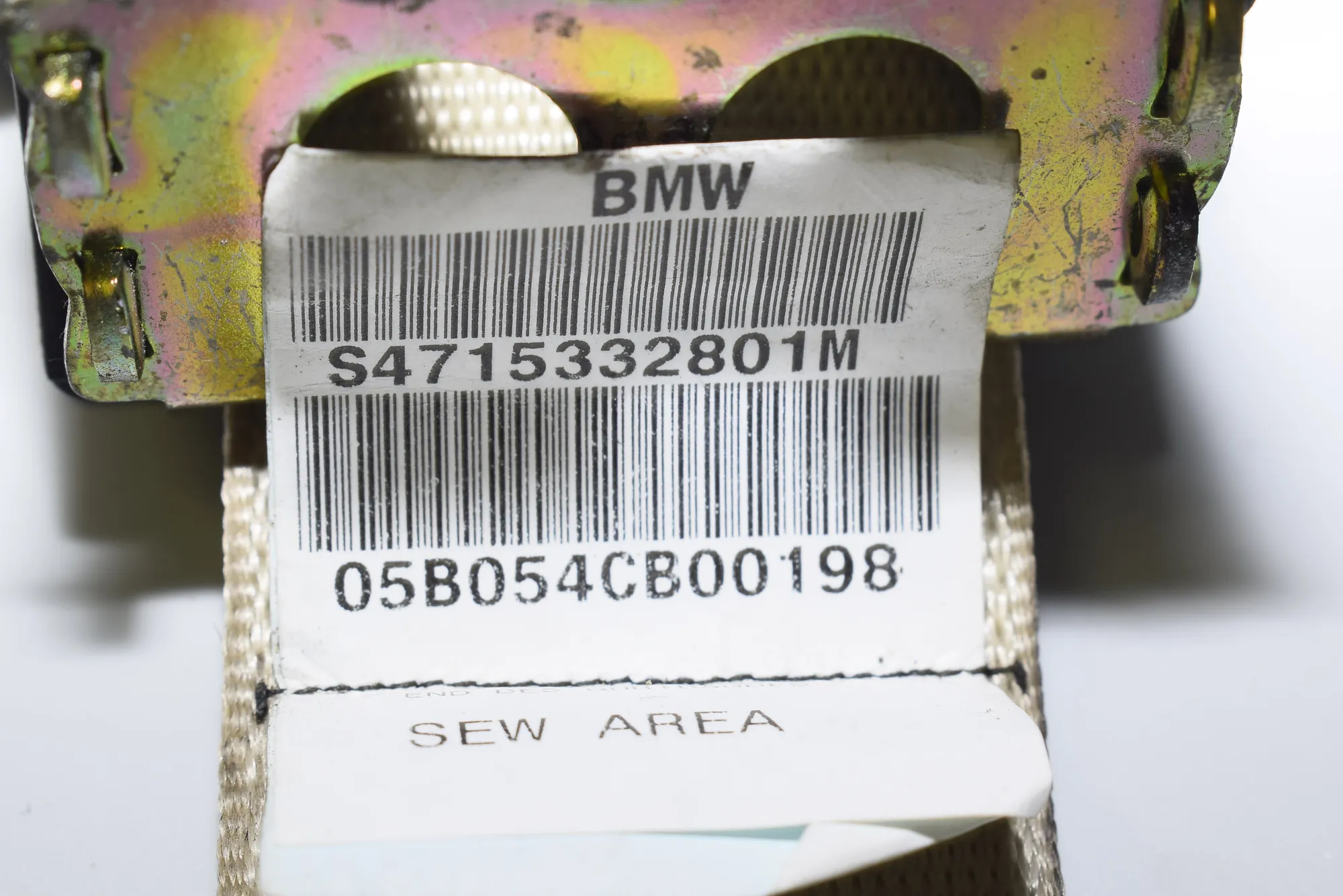 Rear Right Seatbelt – OEM 7153328 · BMW 7 (E65, E66, E67) 750 i, Li 2005 – 5