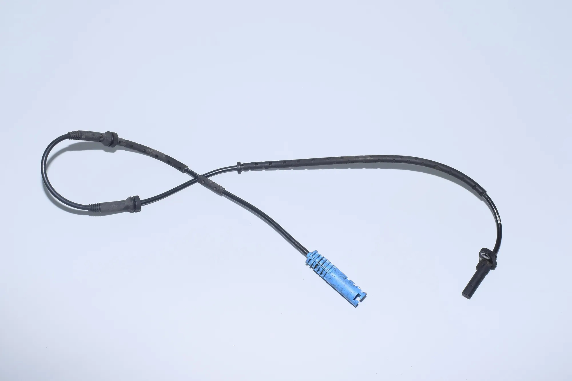 Rear Left ABS Sensor – OEM 6908705 · BMW 7 (E65, E66, E67) 750 i, Li 2005 – 2