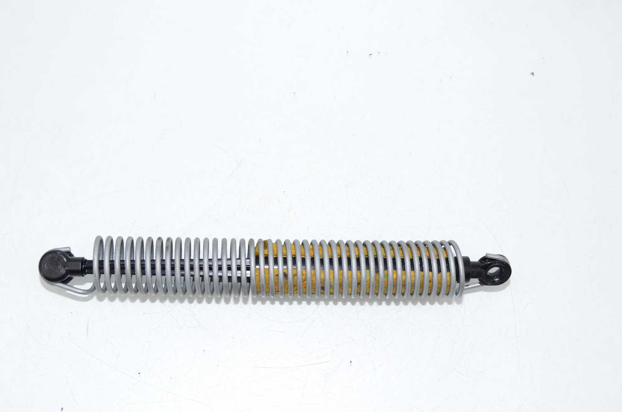 Right Side Tailgate Gas Strut – OEM 7395173 · BMW 5 (F10) 530 d 2014 – 2