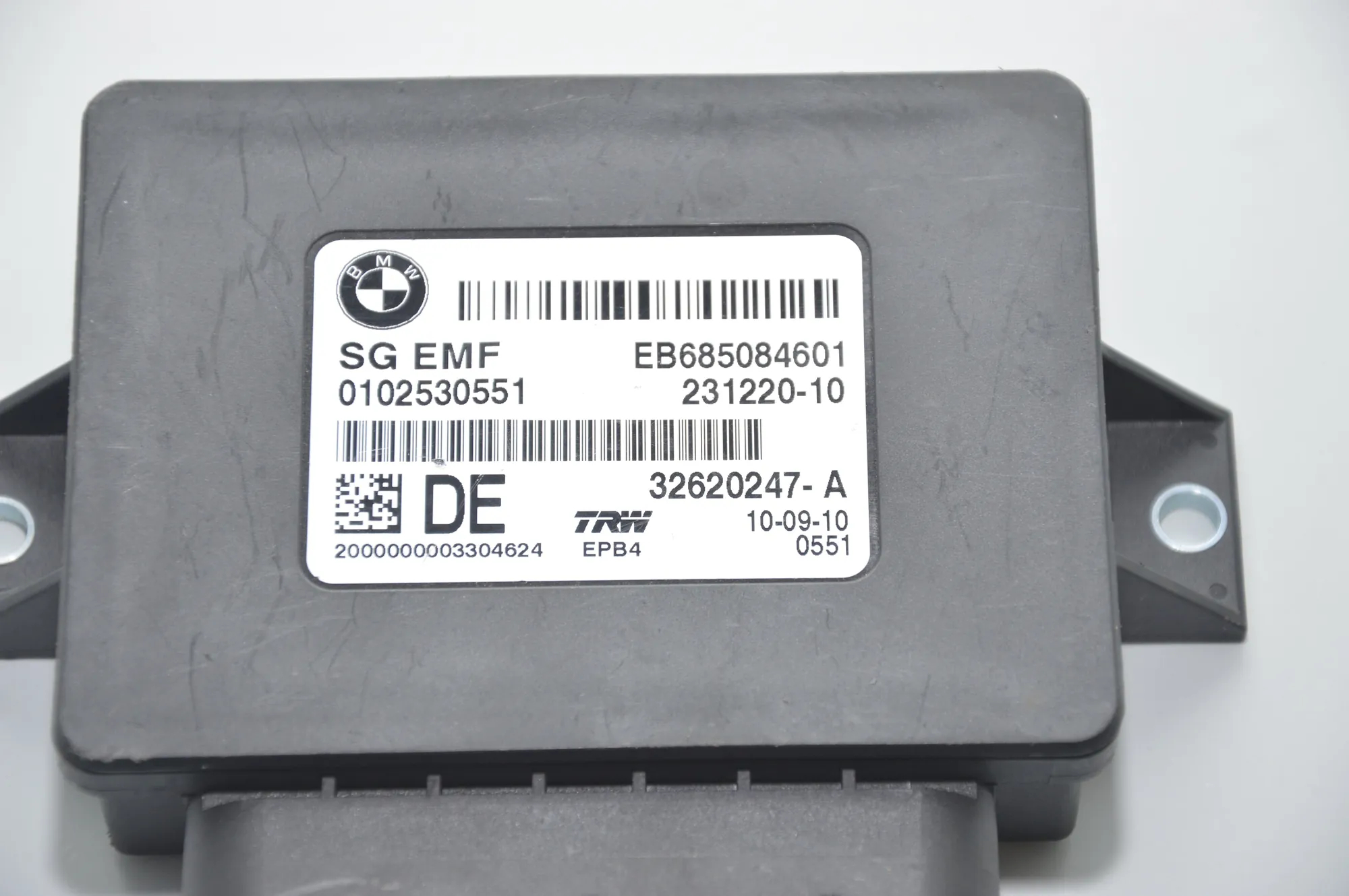 Handbrake Control Unit – OEM 6850846 · BMW 5 (F10) BMW 5 (F10) 2010