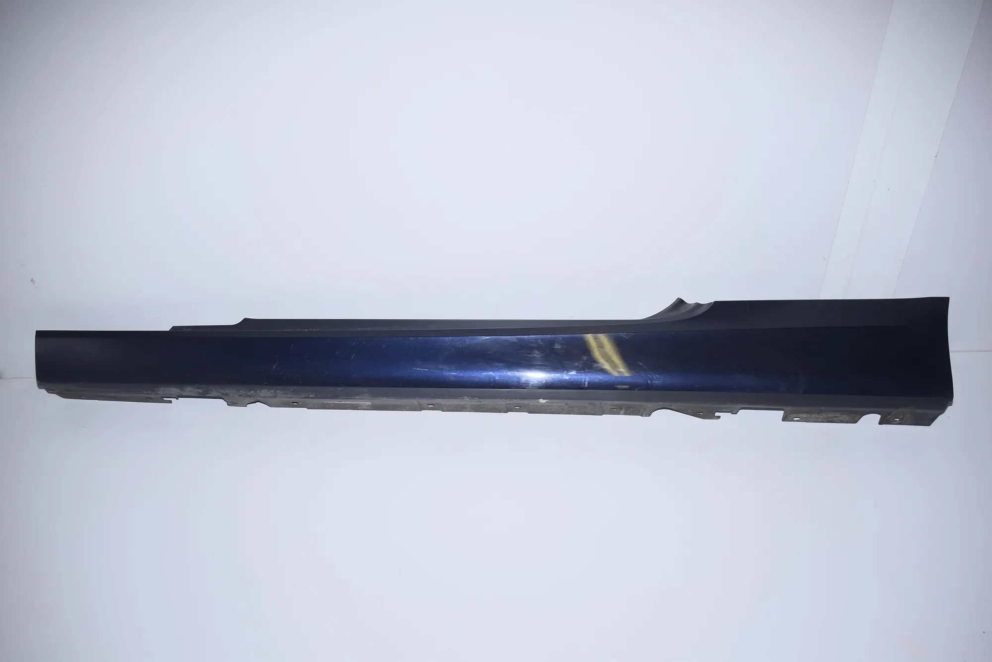 Left Side Plastic Sideskirt Cover – OEM 7130873 · BMW 3 Cabrio (E93) 330 d 2008 – 3