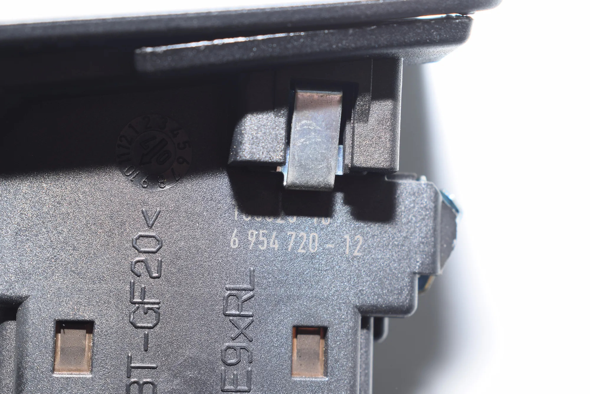 Ignition Lock – OEM 6954720 · BMW 3 Cabrio (E93) 330 d 2008 – 5
