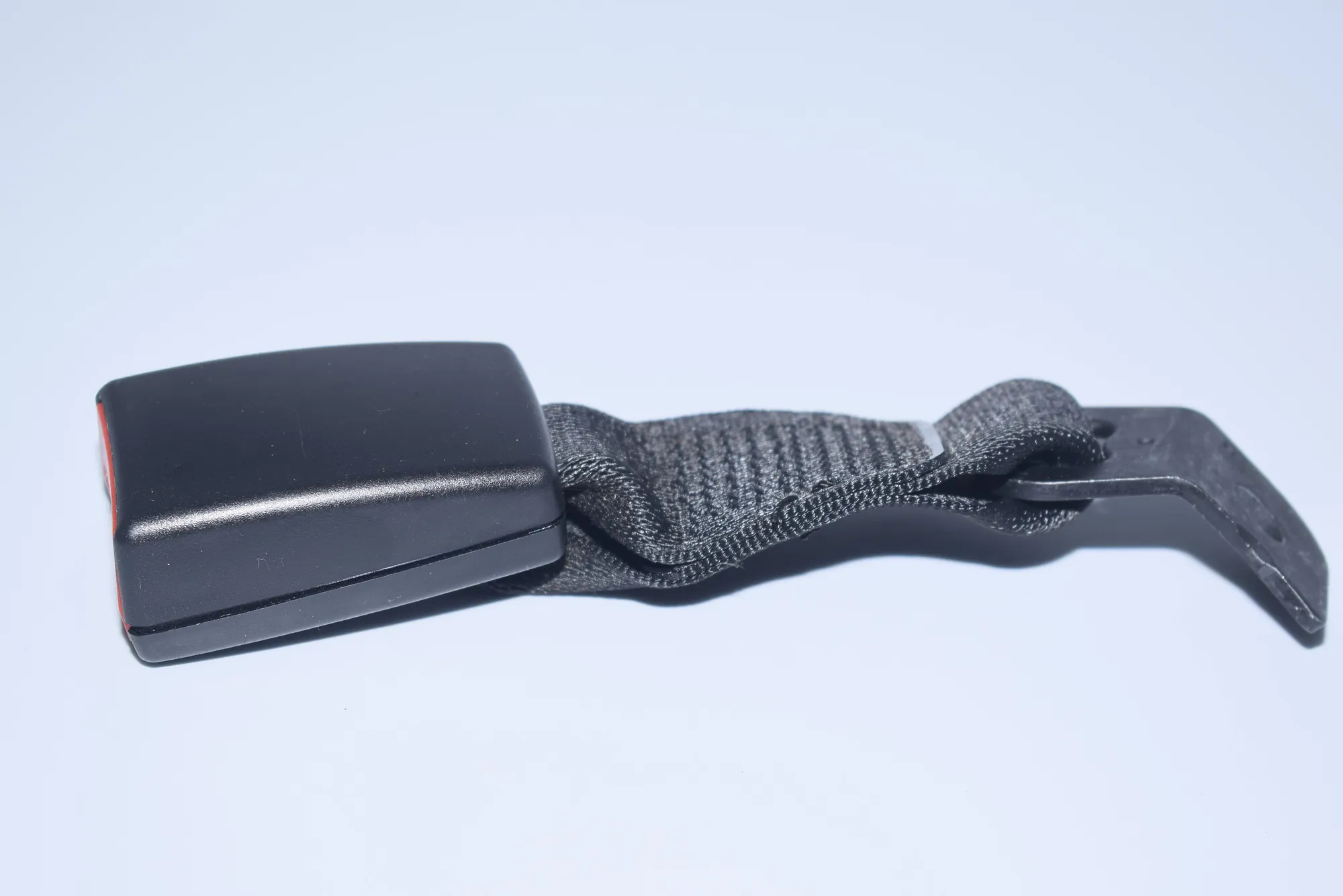 Rear Right Seat Buckle – OEM 9117261 · BMW 3 Cabrio (E93) 330 d 2008 – 2