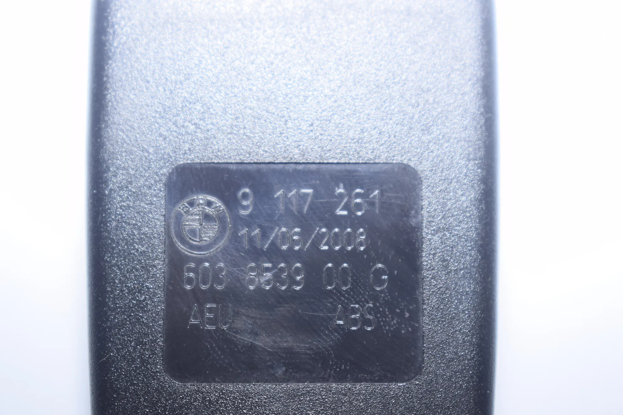 Rear Right Seat Buckle – OEM 9117261 · BMW 3 Cabrio (E93) 330 d 2008 – 5