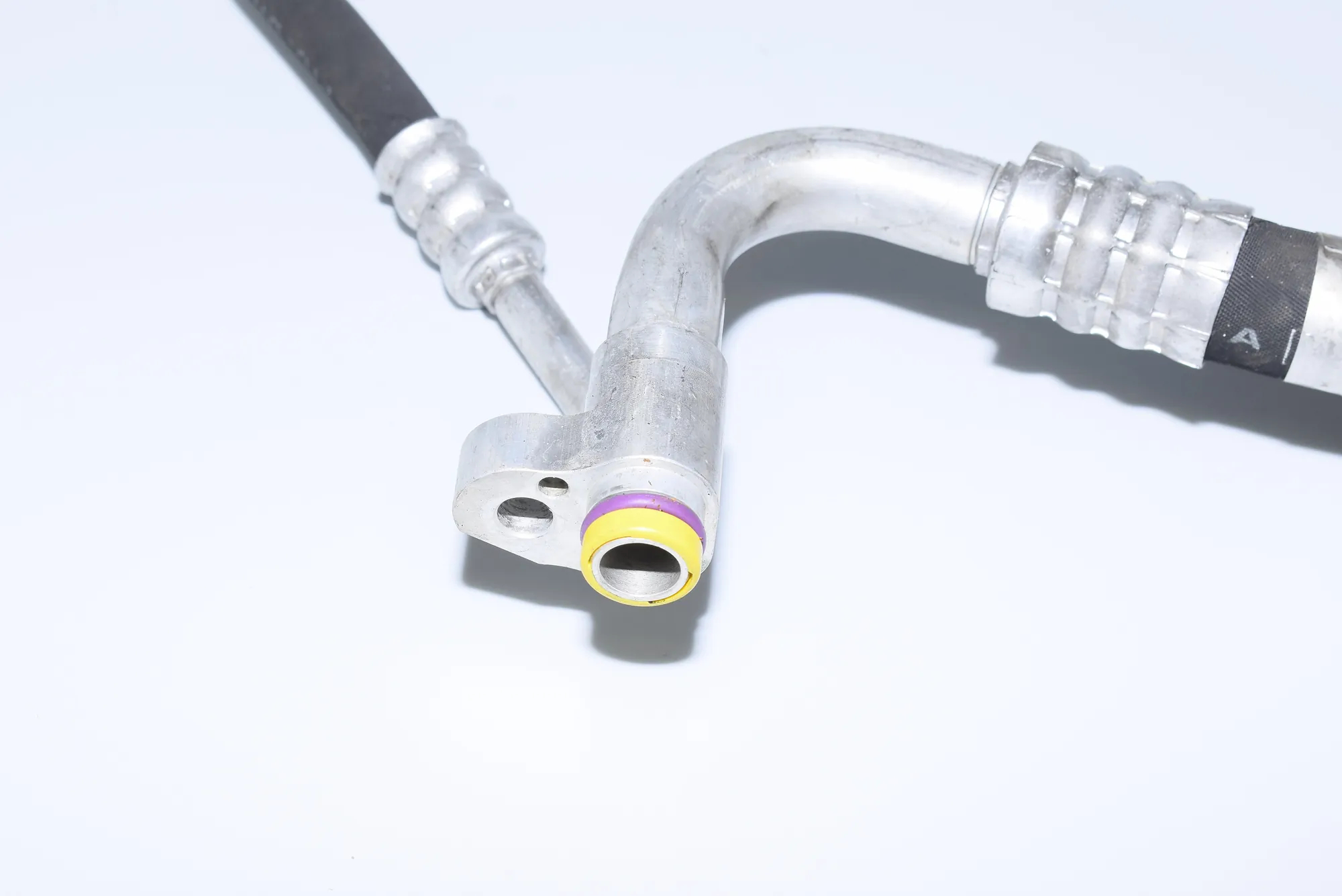 A/C Air Con Hose Pipe – OEM 9177035 · BMW 3 Cabrio (E93) 330 d 2008 – 3