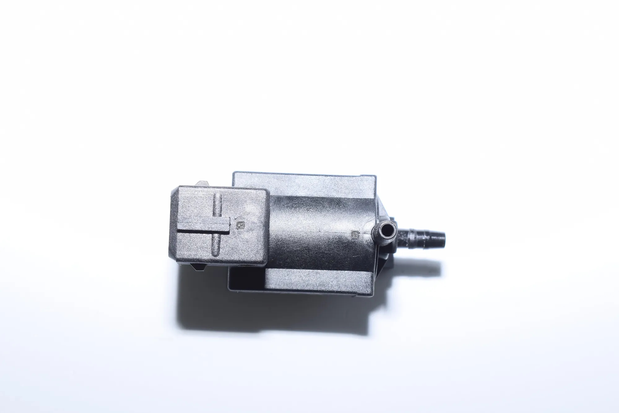 Solenoid Valve – OEM 7810831 · BMW 3 Cabrio (E93) 330 d 2008 – 2