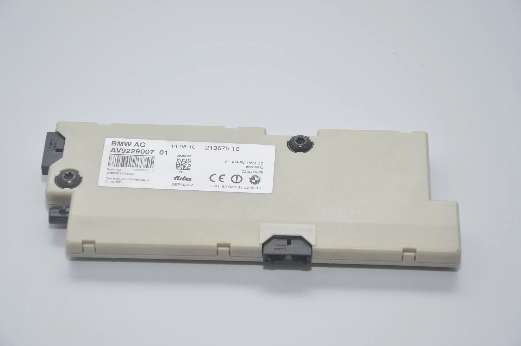 Antenna – OEM 9229007 · BMW 5 (F10) 520 d 2010