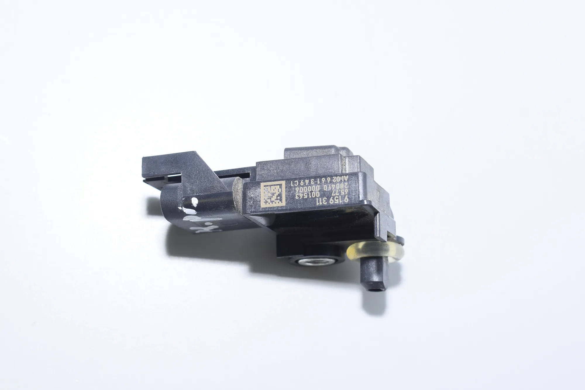 Front Left Impact Sensor – OEM 9159311 · BMW 5 (F10) 520 d 2010 – 2