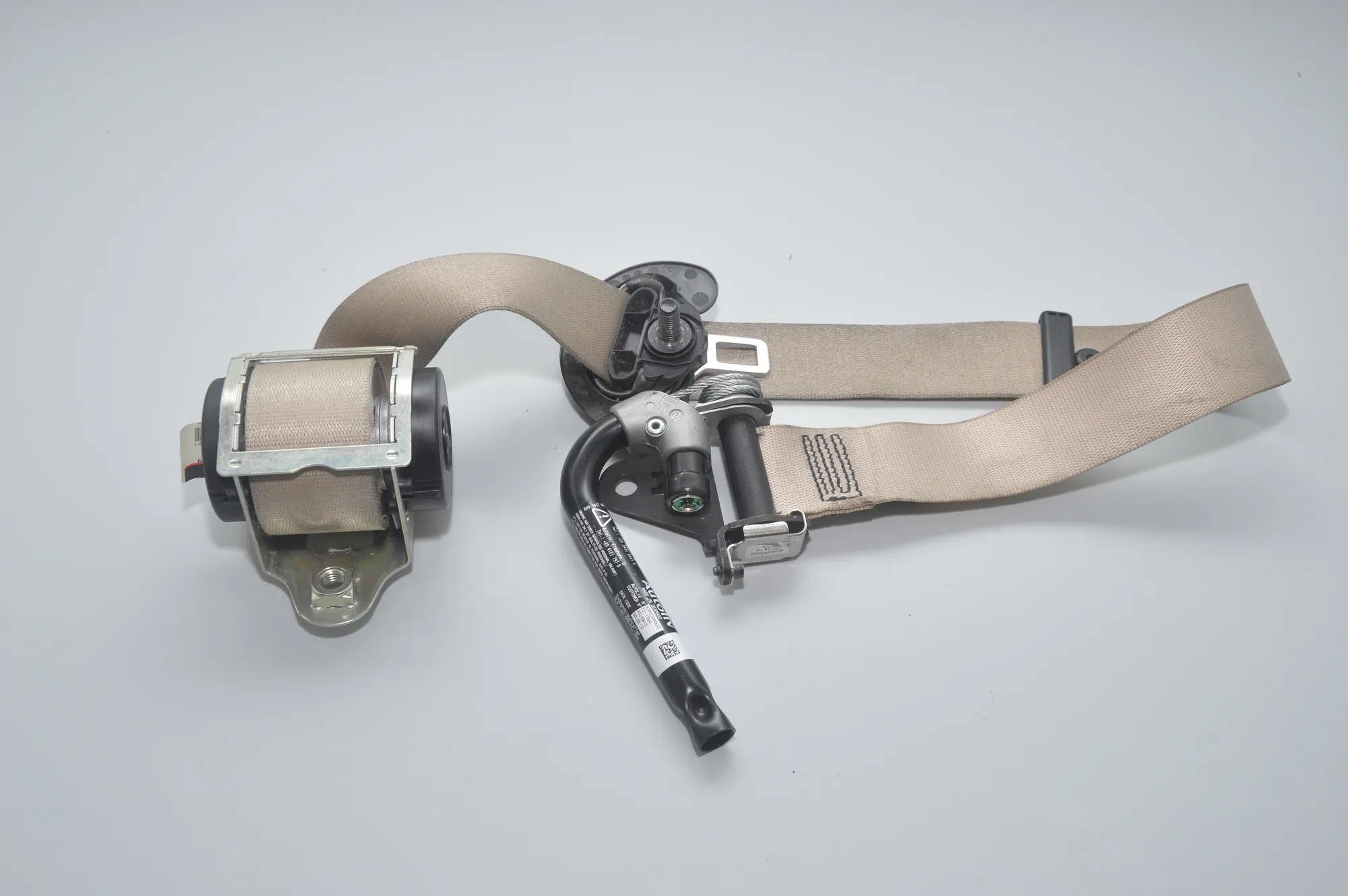 Front Right Seatbelt – OEM 9164510 · BMW 5 (F10) 520 d 2010 – 2