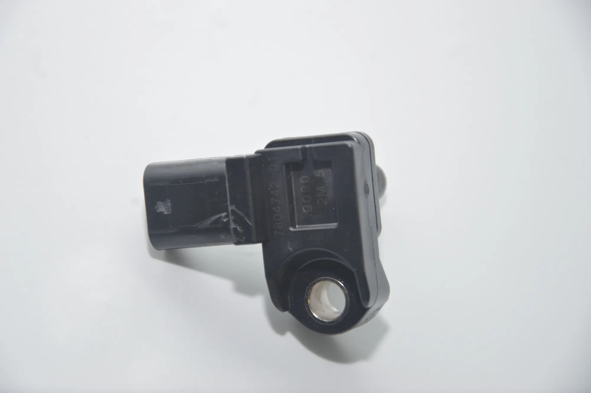 Intake Manifold Pressure Sensor – OEM 7804742 · BMW 5 (F10) 520 d 2010 – 2
