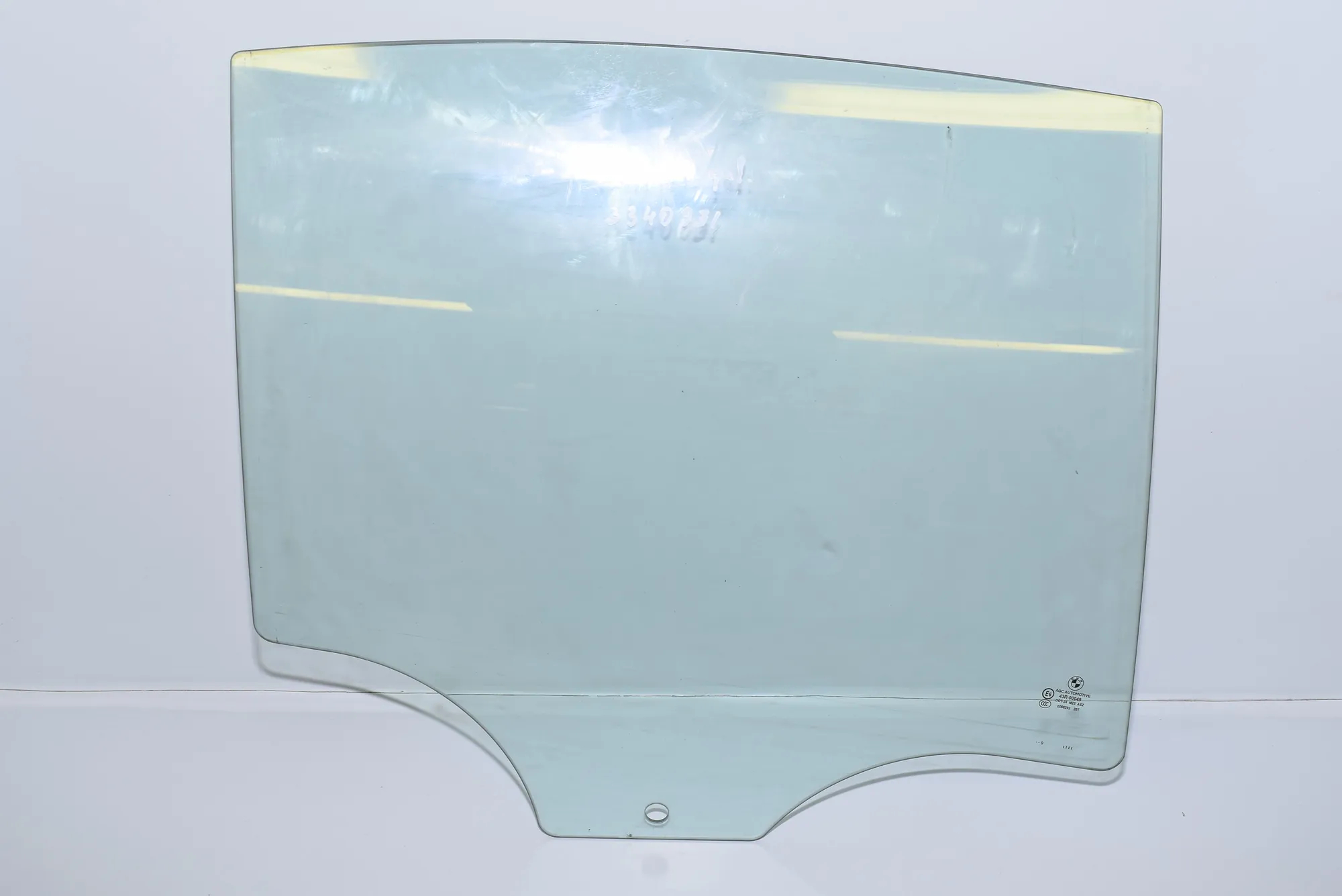 Rear Right Door Window – OEM NA · BMW 5 (F10) 520 d 2010