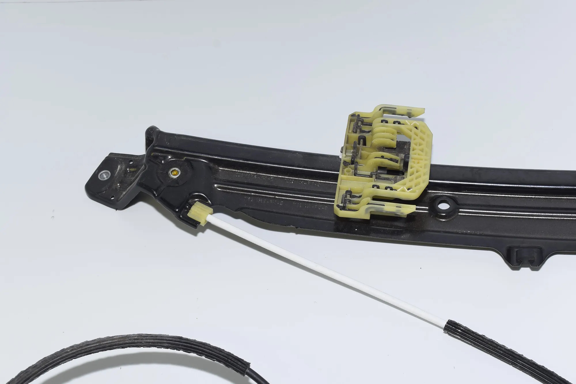 Front Left Door Window Regulator – OEM 7182131 · BMW 5 (F10) 520 d 2010 – 5