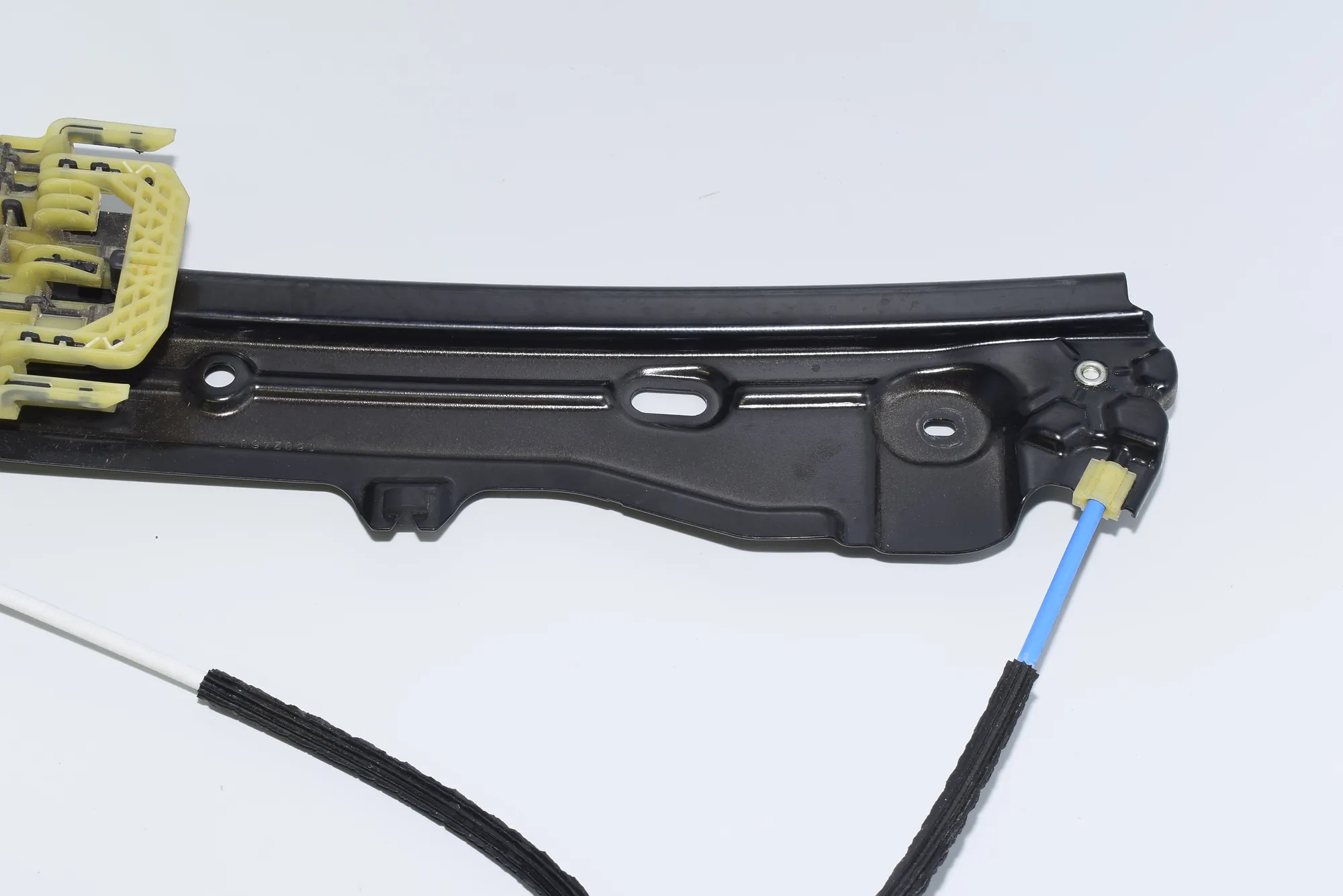 Front Left Door Window Regulator – OEM 7182131 · BMW 5 (F10) 520 d 2010