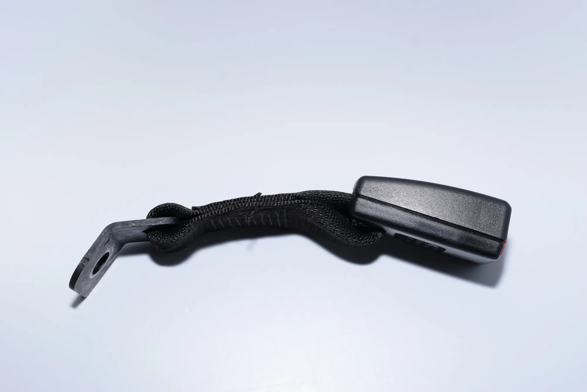 Rear Left Seat Buckle – OEM 9117261 · BMW 3 Coupe (E92) 320 d 2010 – 3