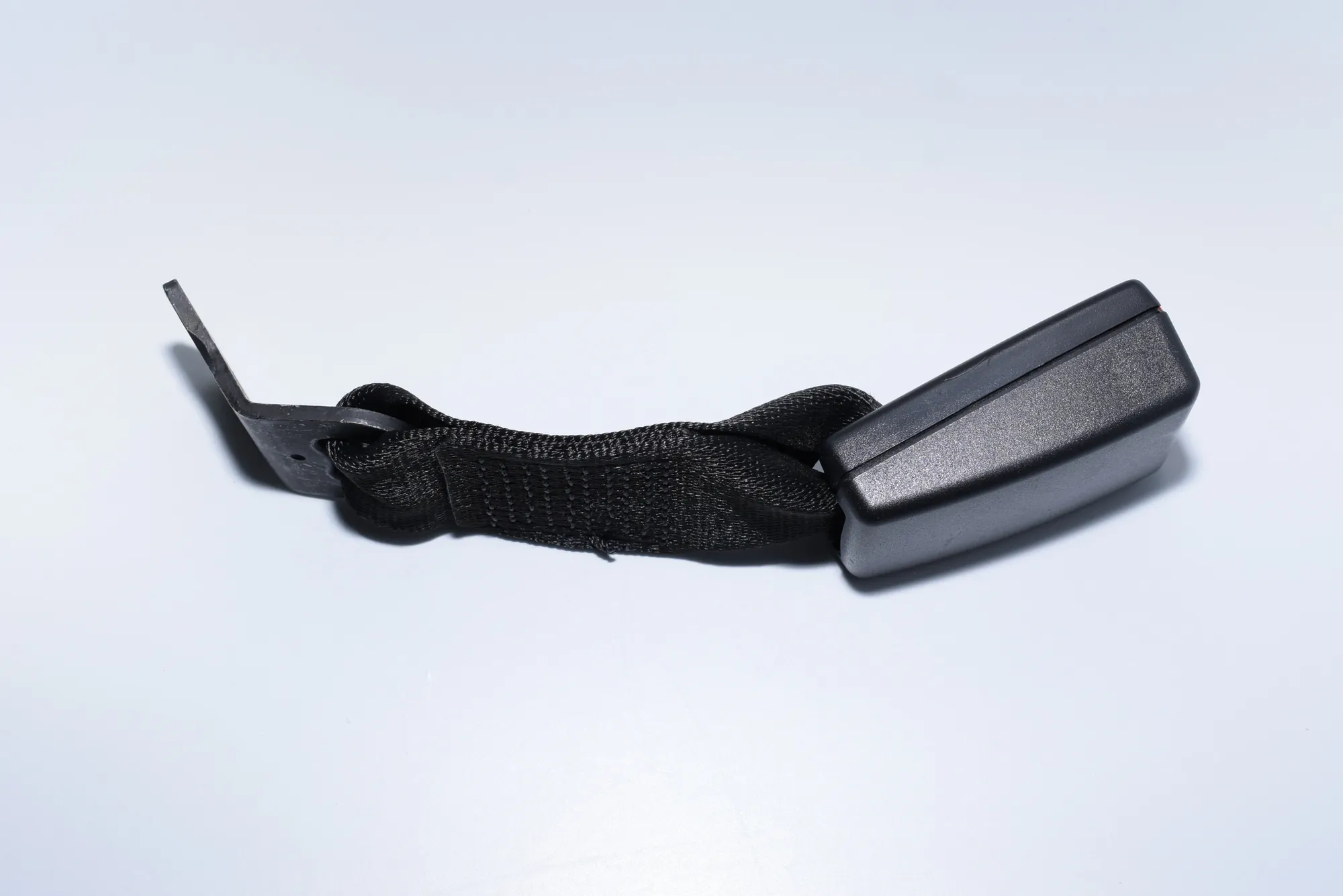 Rear Left Seat Buckle – OEM 9117261 · BMW 3 Coupe (E92) 320 d 2010 – 4