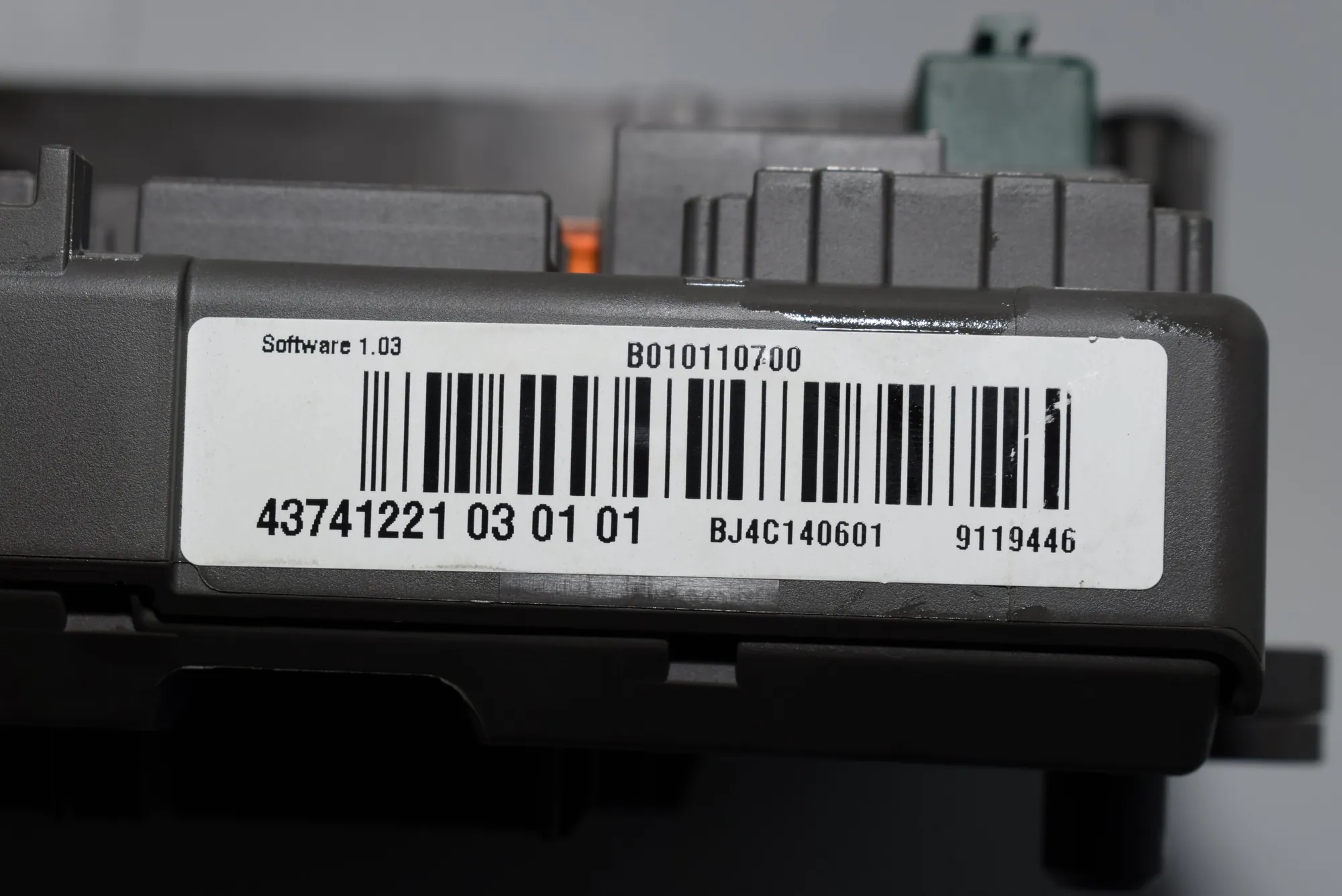 Fuse Box – OEM 9119446 · BMW 3 Coupe (E92) 320 d 2010 – 6