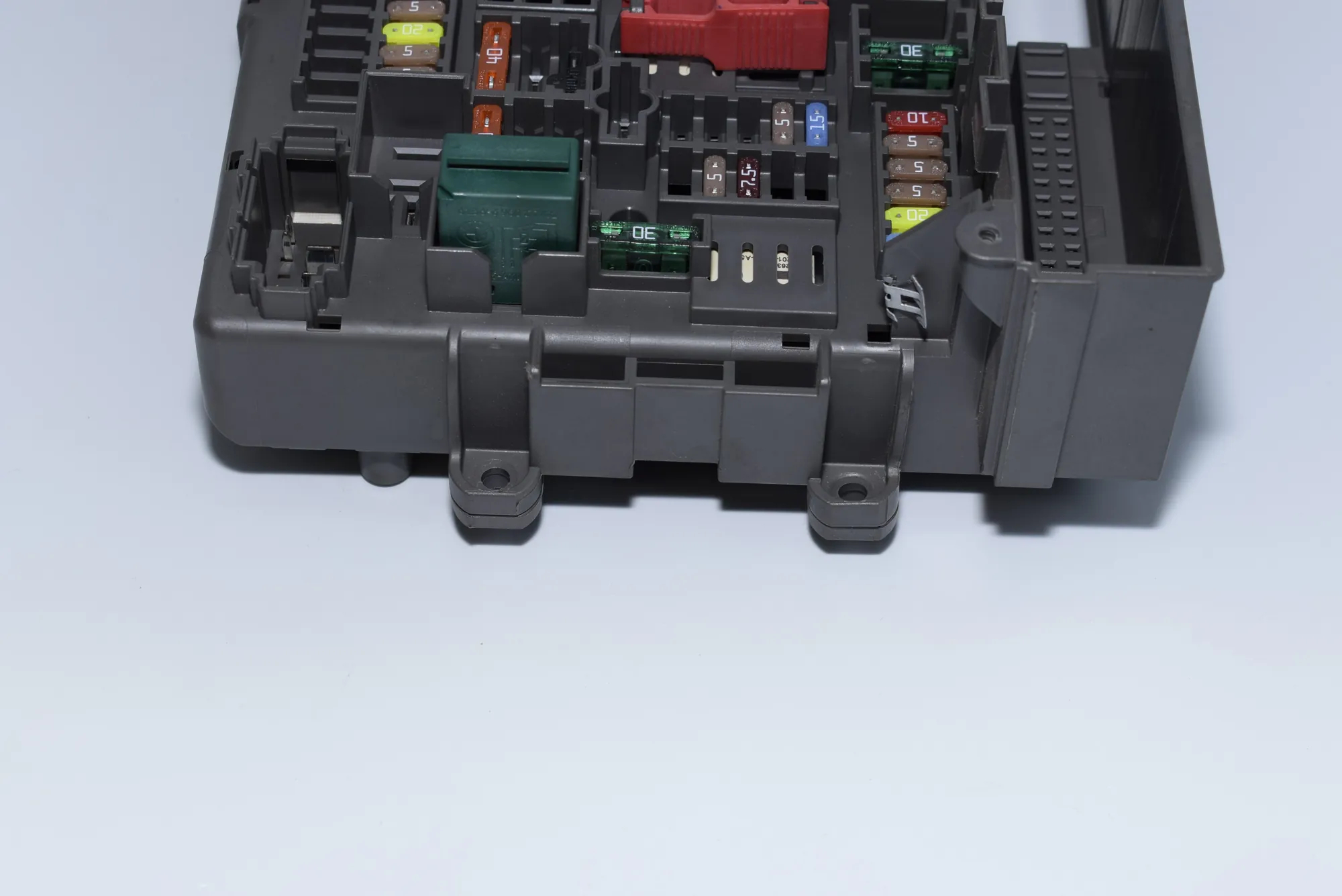 Fuse Box – OEM 9119446 · BMW 3 Coupe (E92) 320 d 2010 – 3