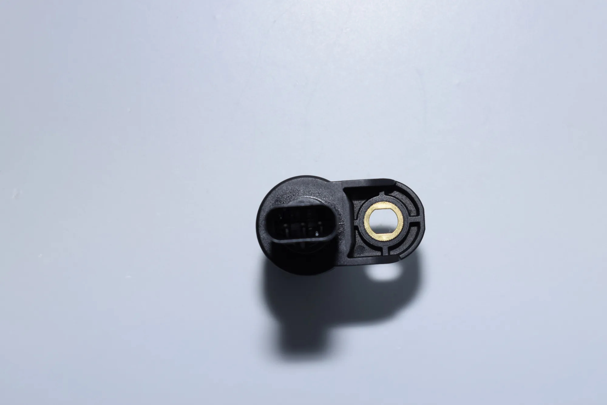 Camshaft Position Sensor – OEM 7803093 · BMW 3 Coupe (E92) 320 d 2010 – 3