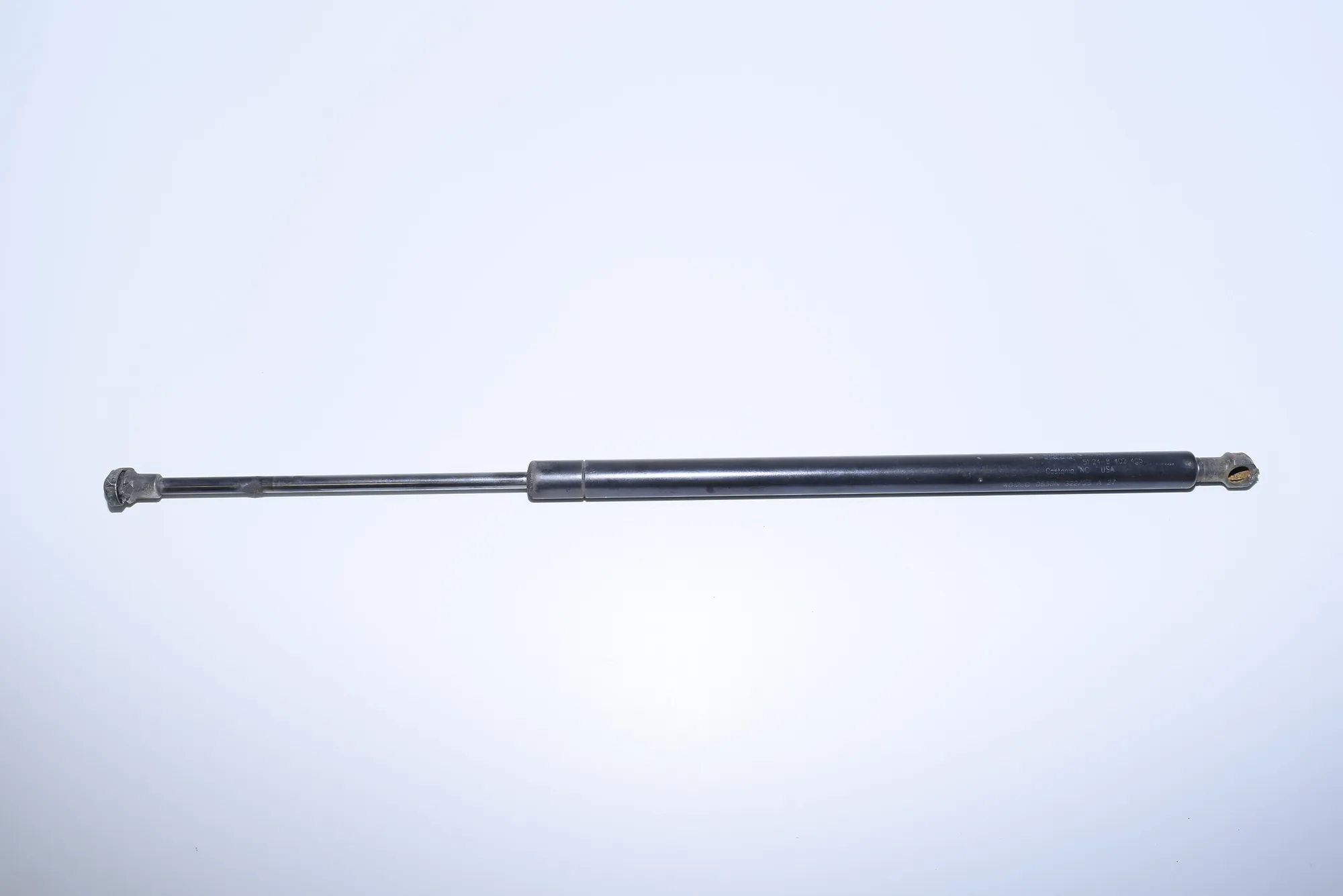 Left Side Tailgate Gas Strut – OEM 8402405 · BMW X5 (E53) 3.0 i 2003