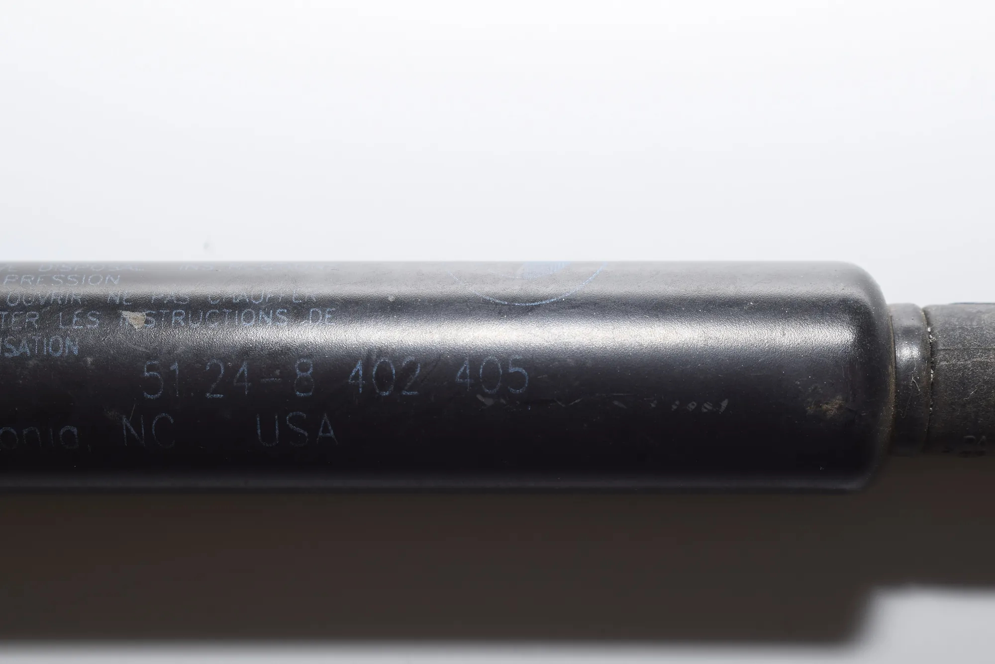 Left Side Tailgate Gas Strut – OEM 8402405 · BMW X5 (E53) 3.0 i 2003 – 5