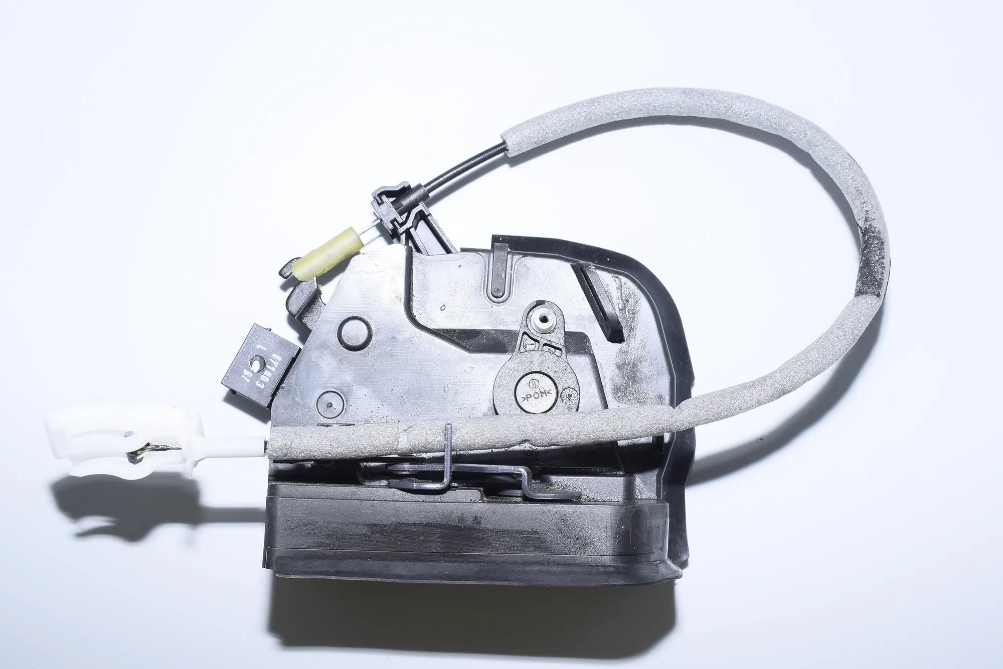 Rear Left Door Lock – OEM 8402601 · BMW X5 (E53) 3.0 i 2003