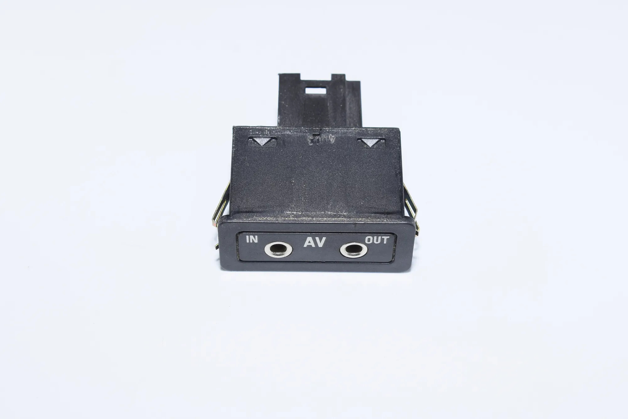 USB/AUX-In Socket Port – OEM 8368346 · BMW X5 (E53) 3.0 i 2003 – 2