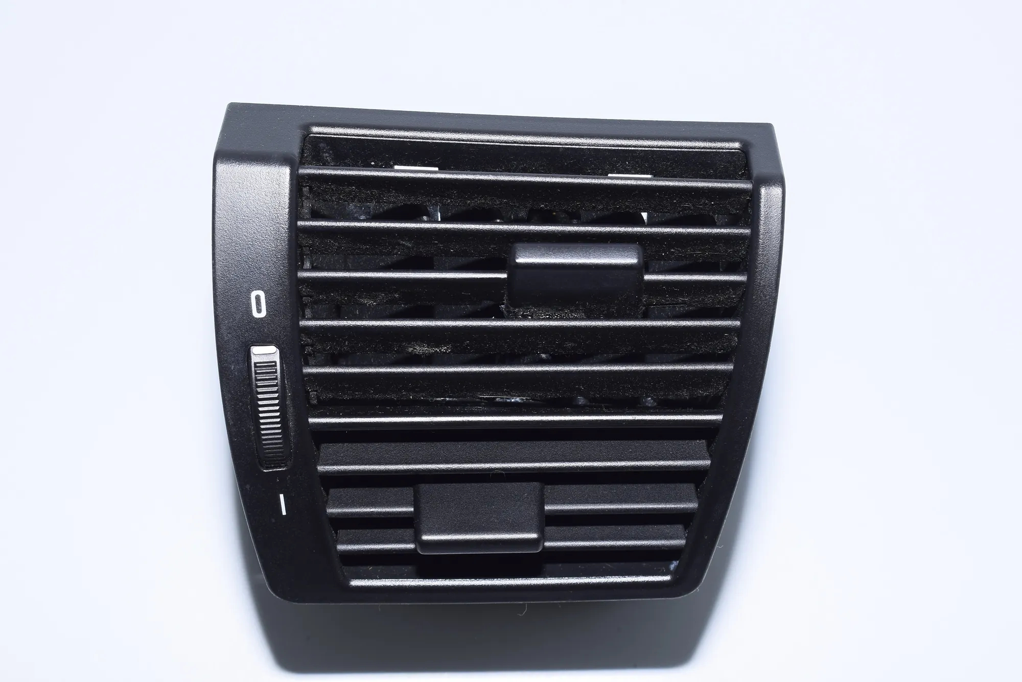 Dashboard Air Vents – OEM 8402215 · BMW X5 (E53) 3.0 i 2003 – 5