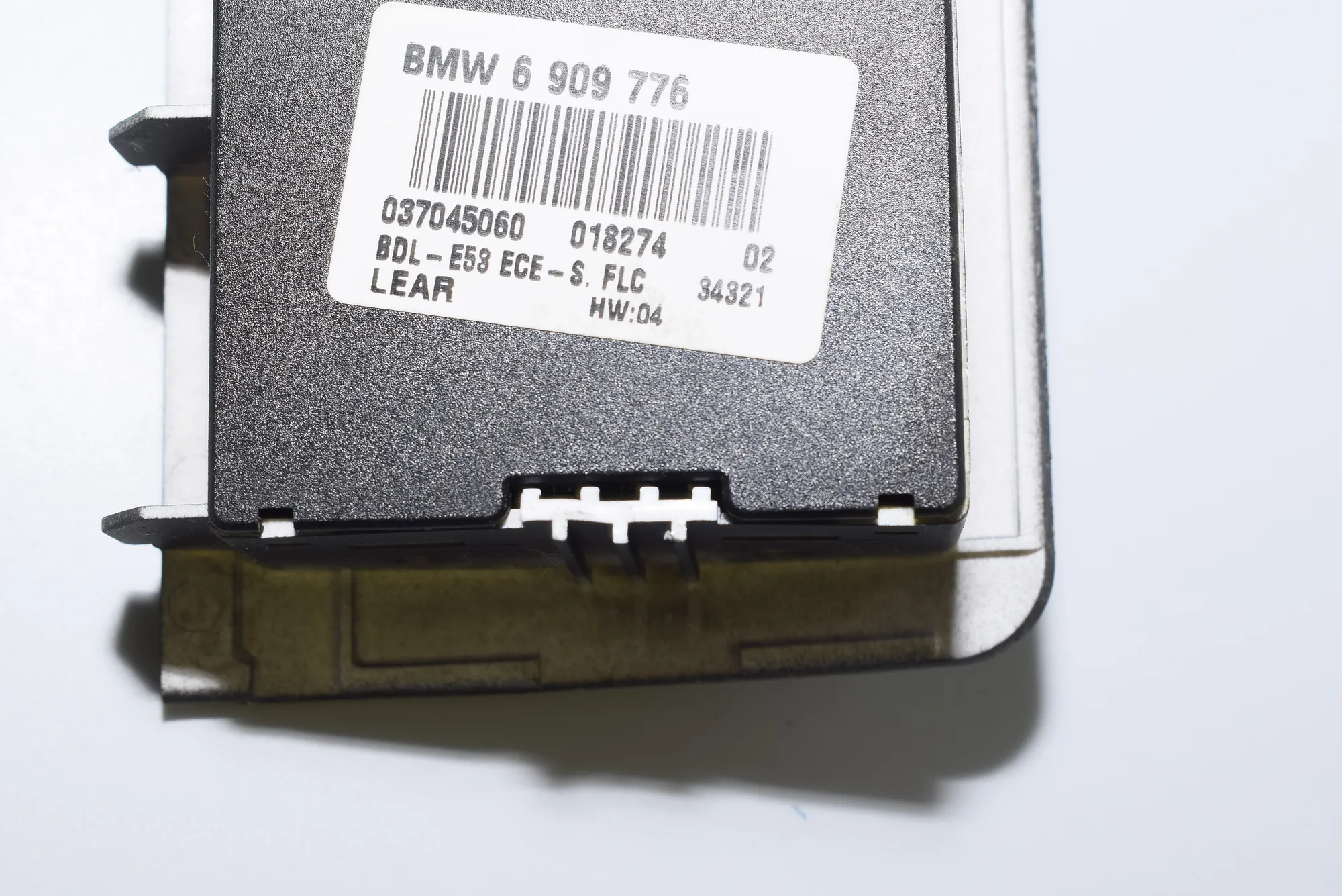 Headlight Switch Control Unit – OEM 6909776 · BMW X5 (E53) 3.0 i 2003 – 5